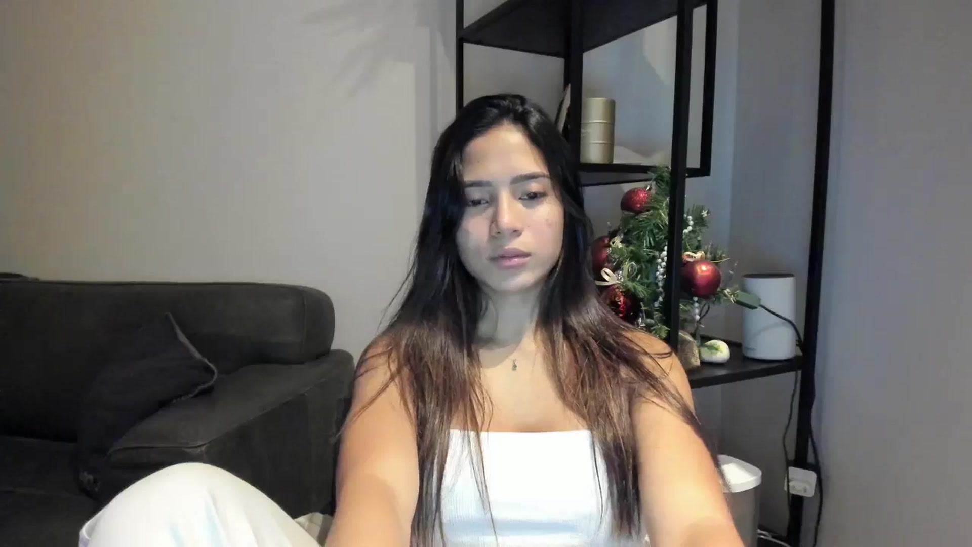 Gallery image thumbnail from Missabyy's myfreecams stream on, 12/19/2025, 17:23 image 5 of 20
