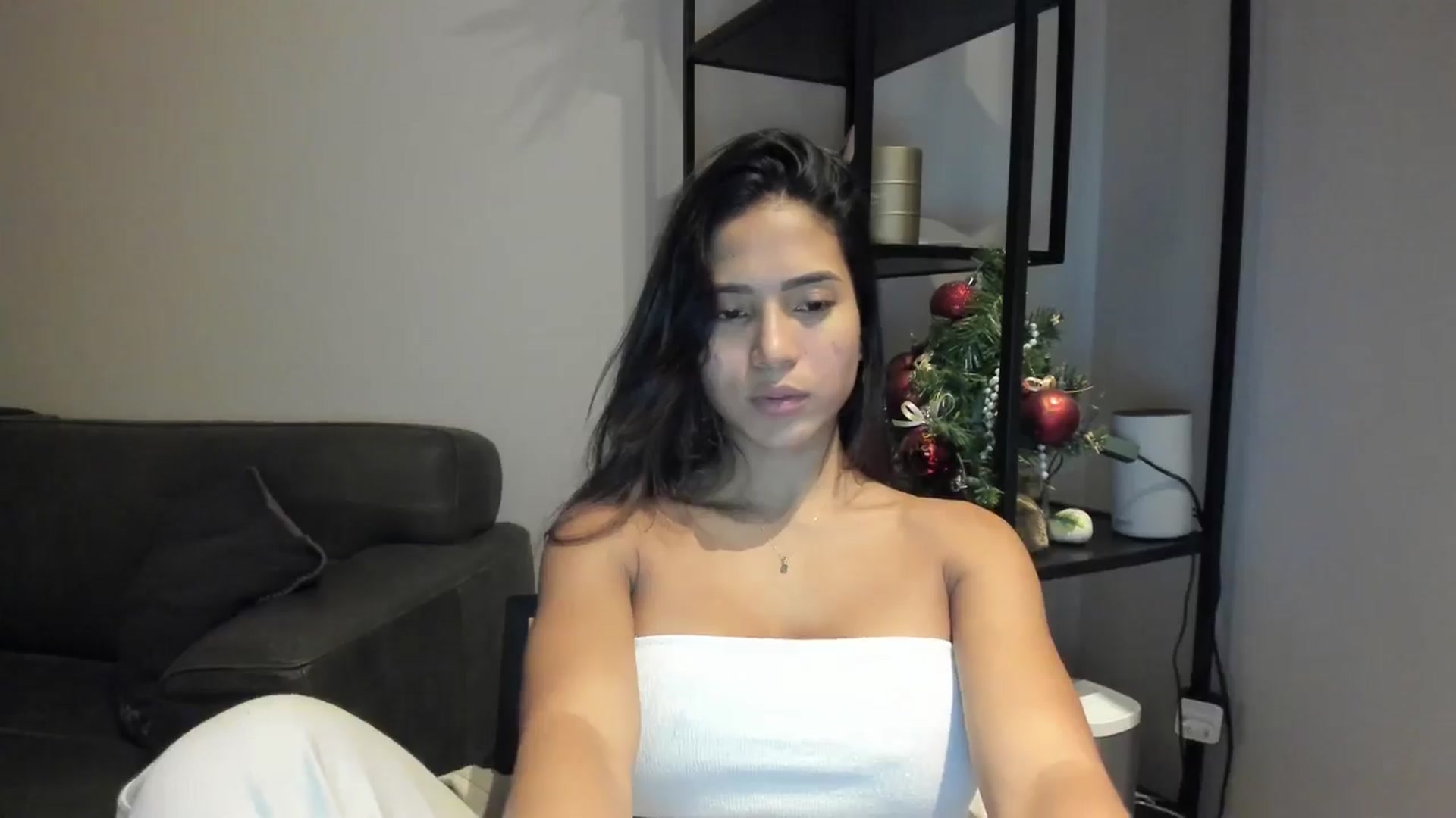 Gallery image thumbnail from Missabyy's myfreecams stream on, 12/19/2025, 17:23 image 12 of 20