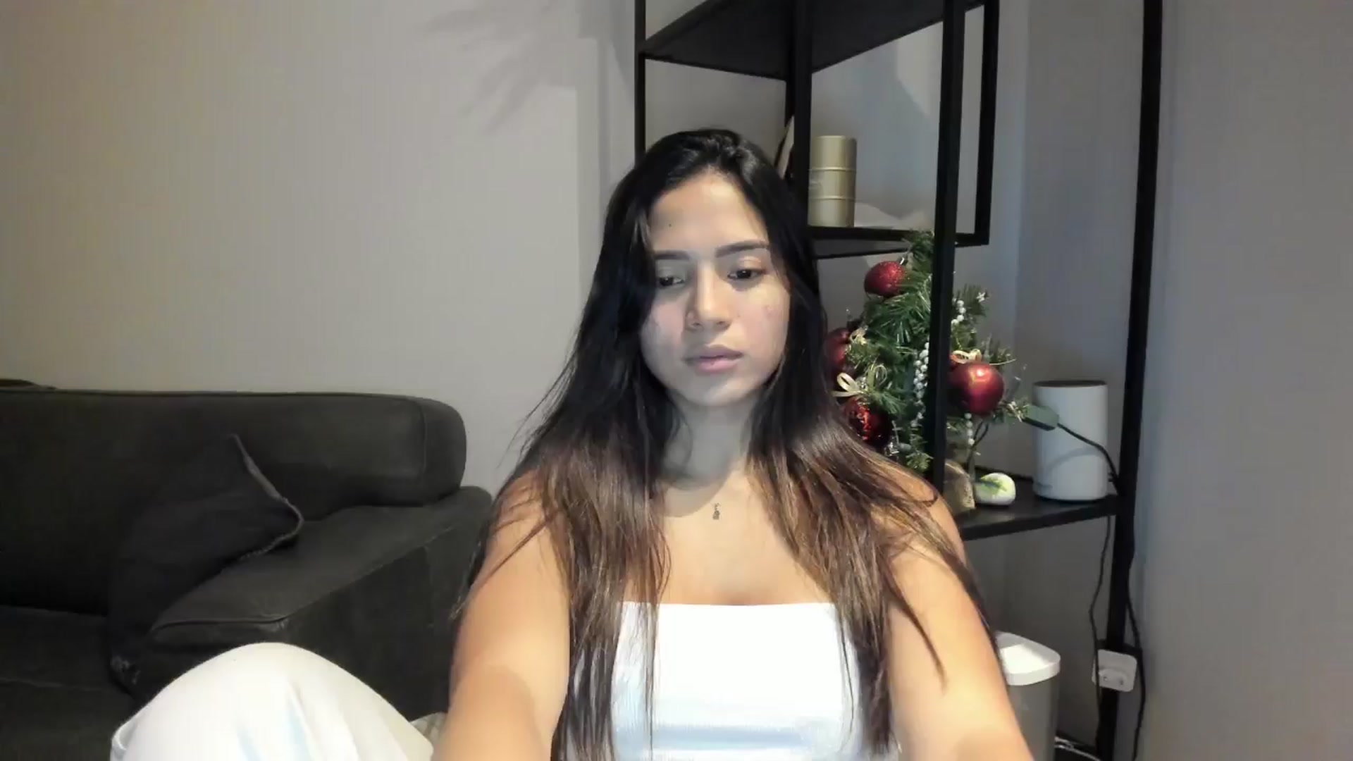 Gallery image thumbnail from Missabyy's myfreecams stream on, 12/19/2025, 17:23 image 1 of 20