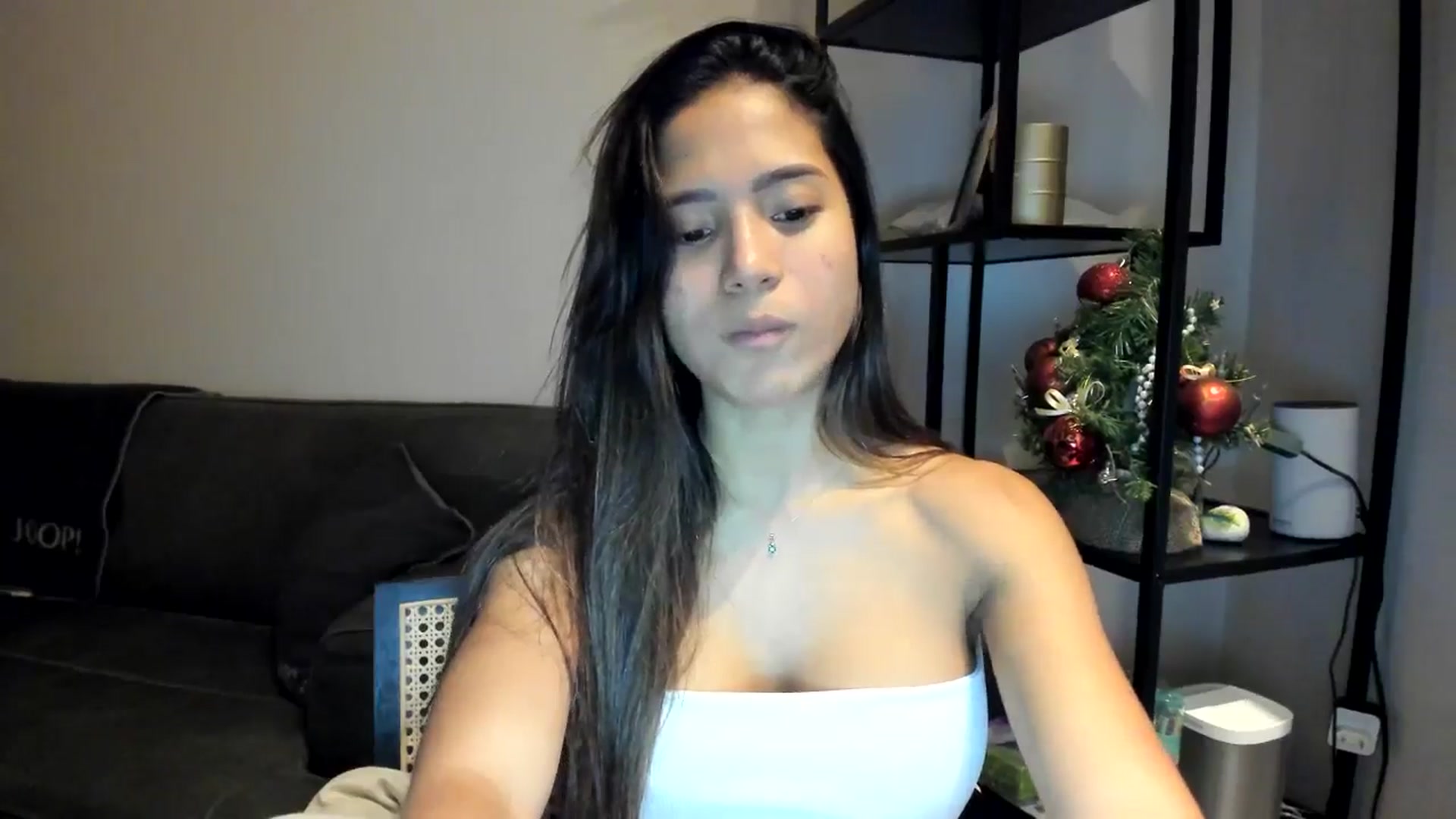 Gallery image thumbnail from Missabyy's myfreecams stream on, 12/19/2025, 18:00 image 7 of 20