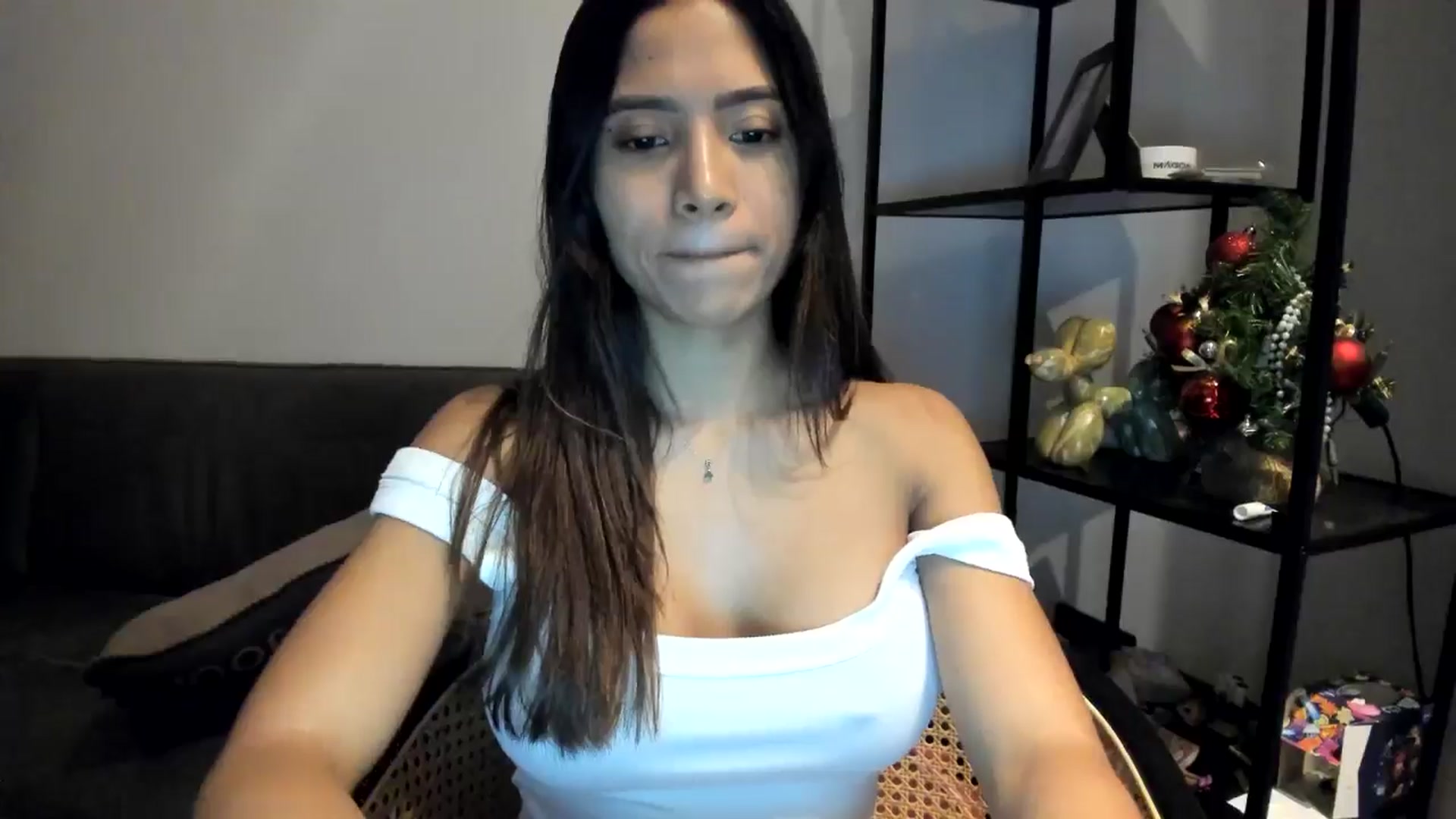 Gallery image thumbnail from Missabyy's myfreecams stream on, 01/05/2026, 08:50 image 5 of 20