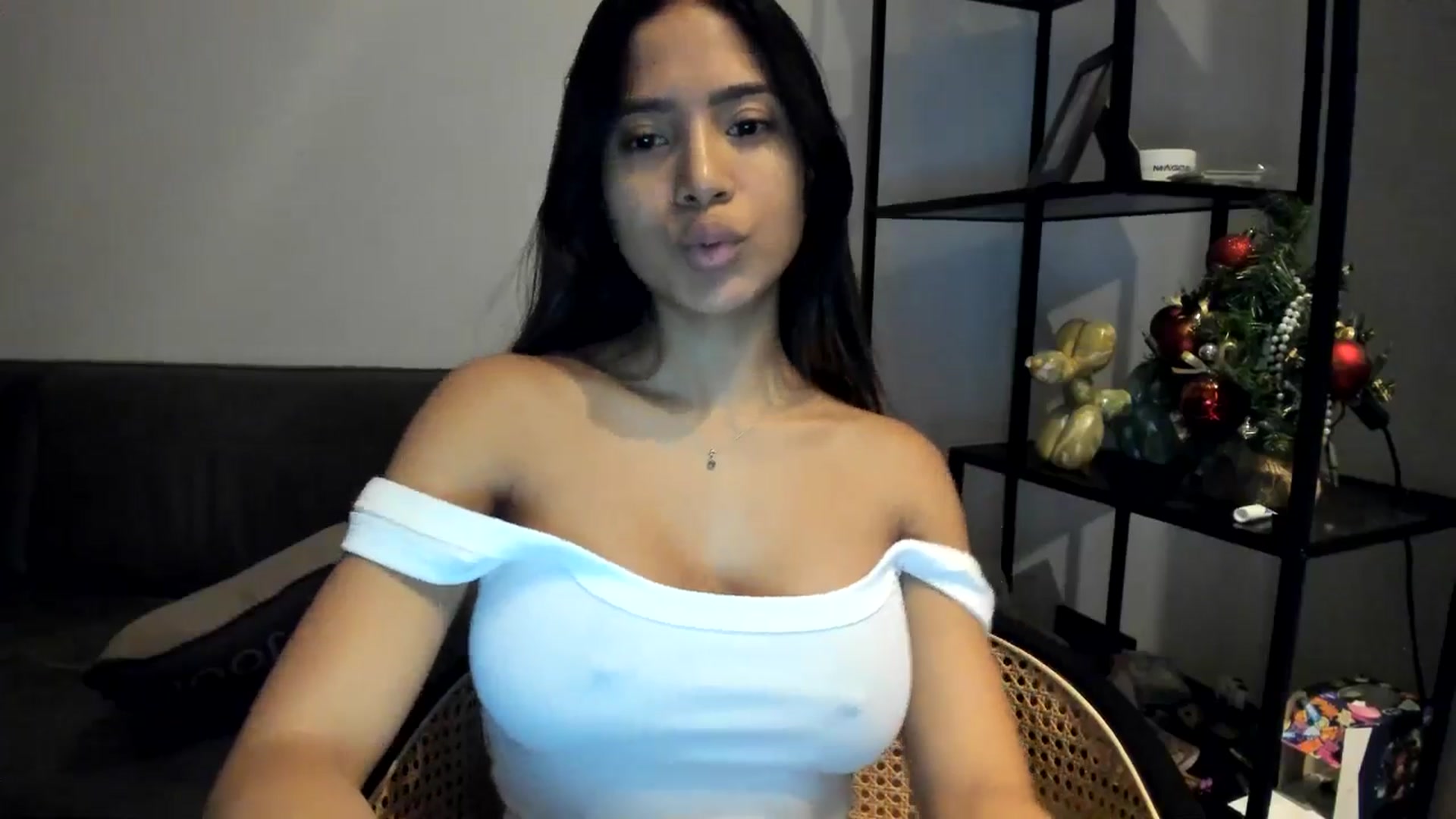 Gallery image thumbnail from Missabyy's myfreecams stream on, 01/05/2026, 08:50 image 10 of 20