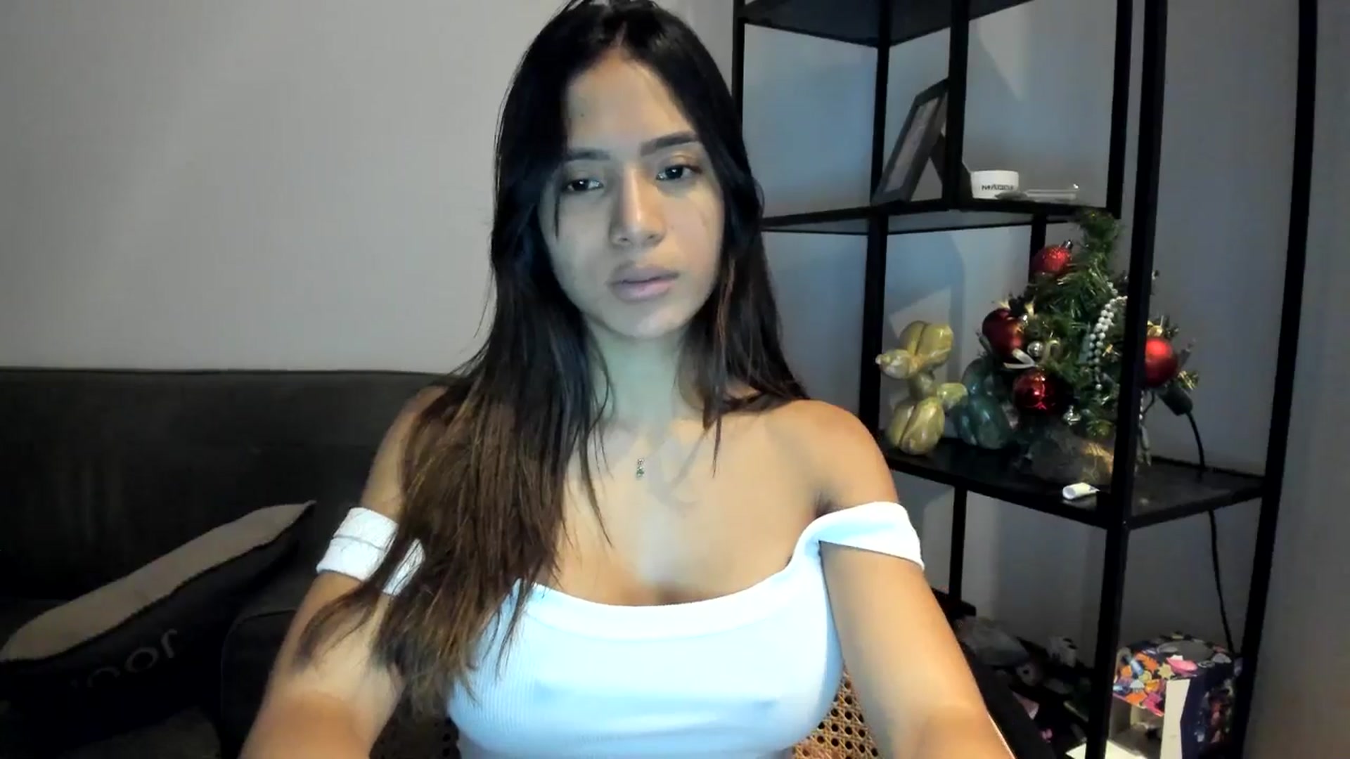 Gallery image thumbnail from Missabyy's myfreecams stream on, 01/05/2026, 10:07 image 10 of 20