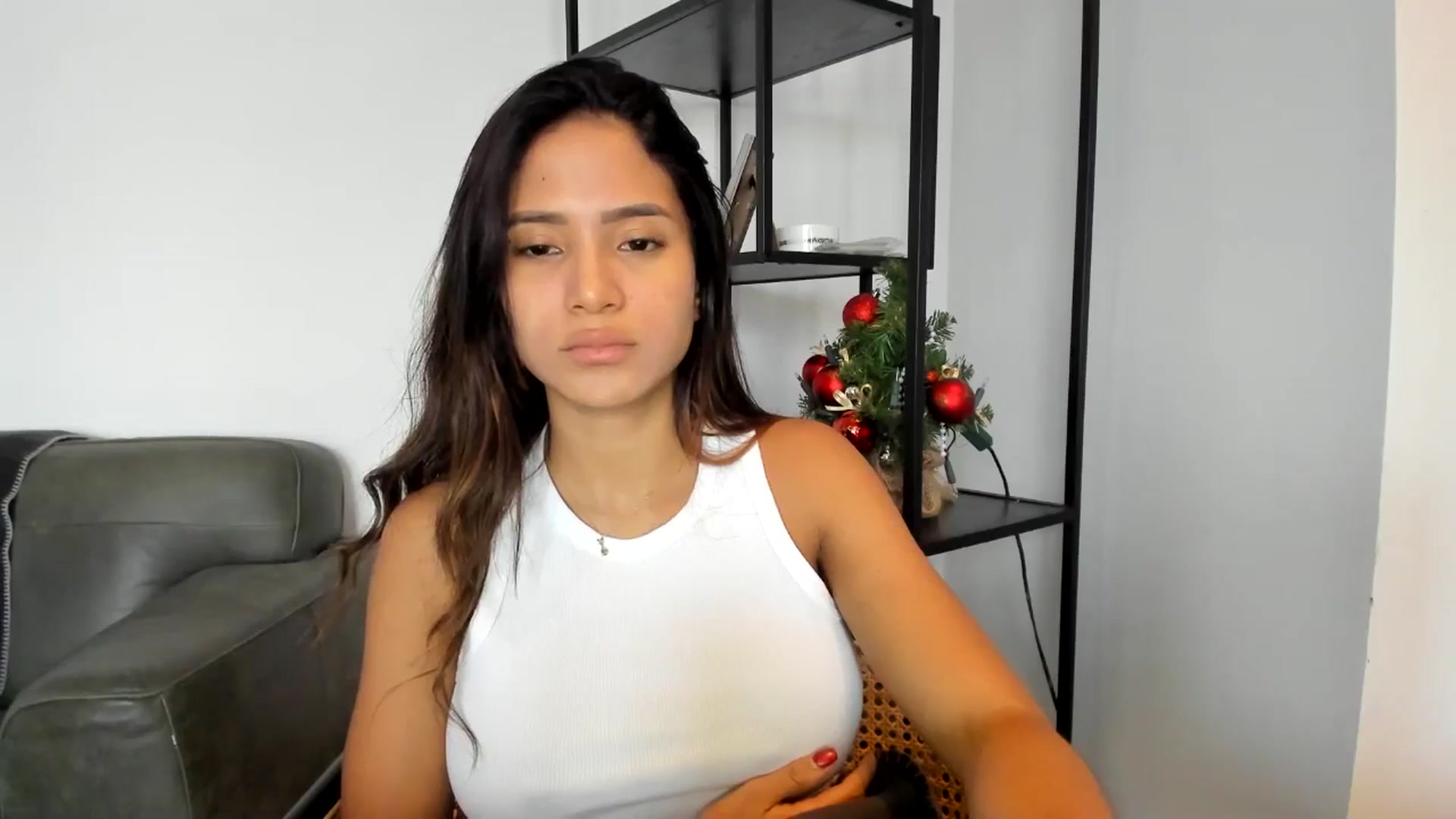 Gallery image thumbnail from Missabyy's myfreecams stream on, 01/06/2026, 14:00 image 17 of 20