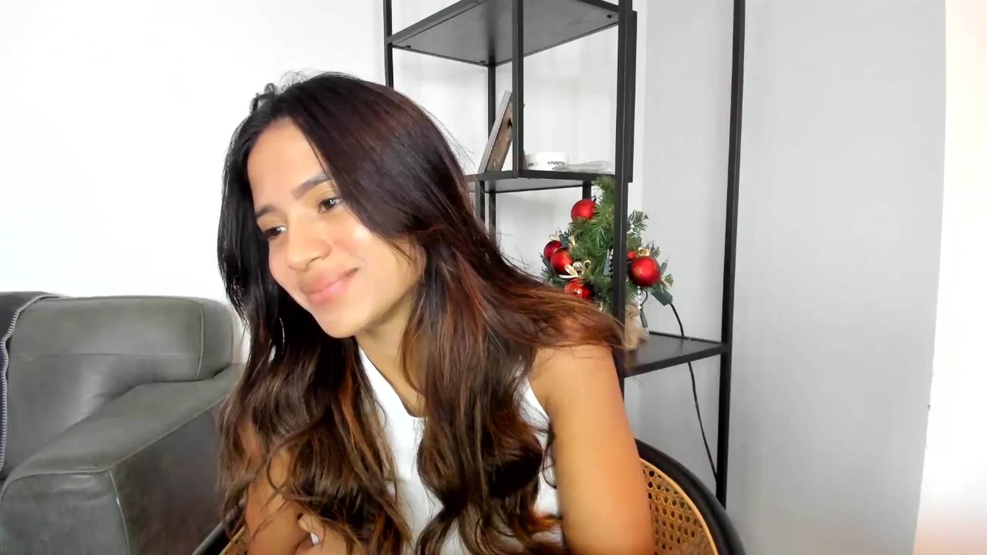 Gallery image thumbnail from Missabyy's myfreecams stream on, 01/06/2026, 14:00 image 9 of 20