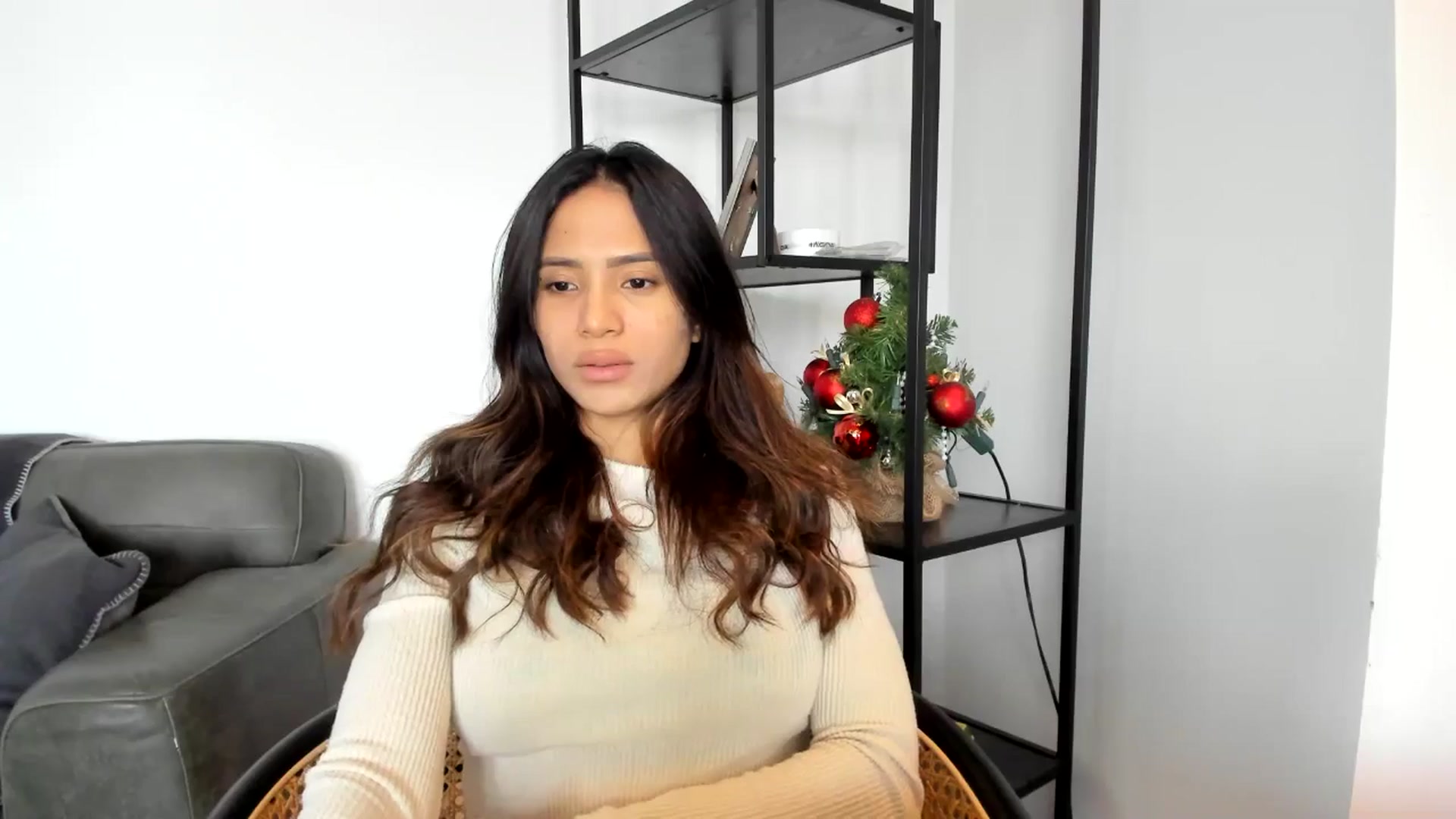 Gallery image thumbnail from Missabyy's myfreecams stream on, 01/06/2026, 14:00 image 3 of 20