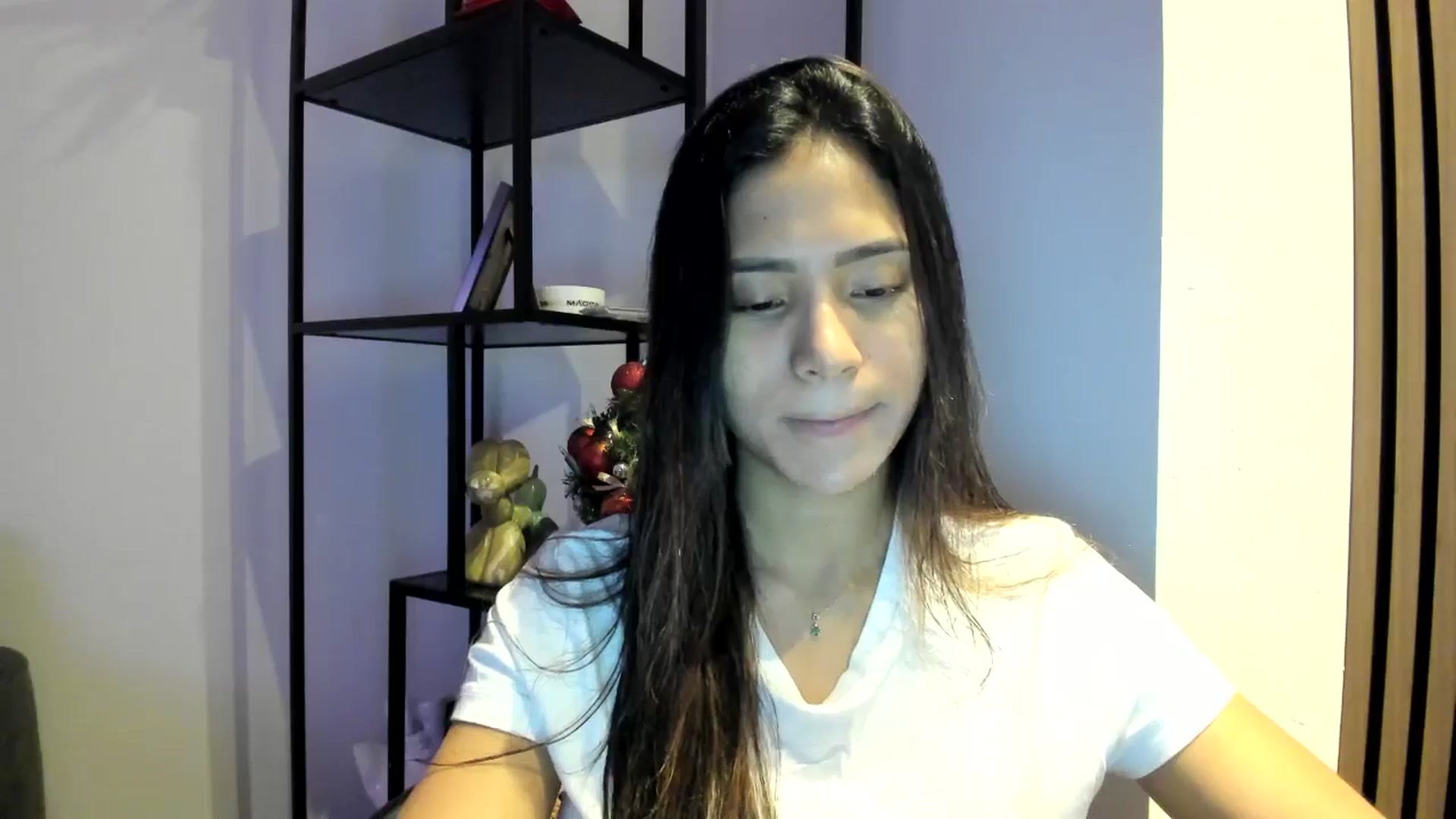 Gallery image thumbnail from Missabyy's myfreecams stream on, 01/07/2026, 17:53 image 13 of 20