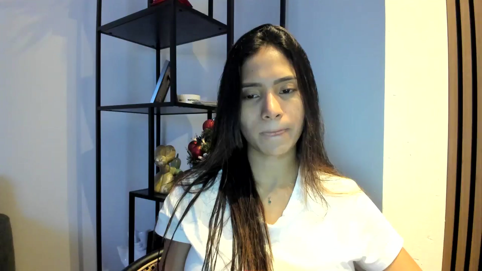 Gallery image thumbnail from Missabyy's myfreecams stream on, 01/07/2026, 17:53 image 14 of 20