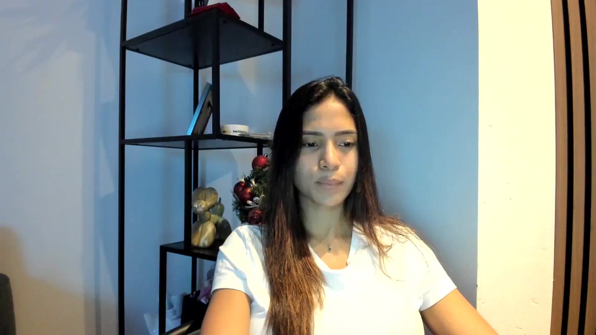 Gallery image thumbnail from Missabyy's myfreecams stream on, 01/07/2026, 18:35 image 15 of 20