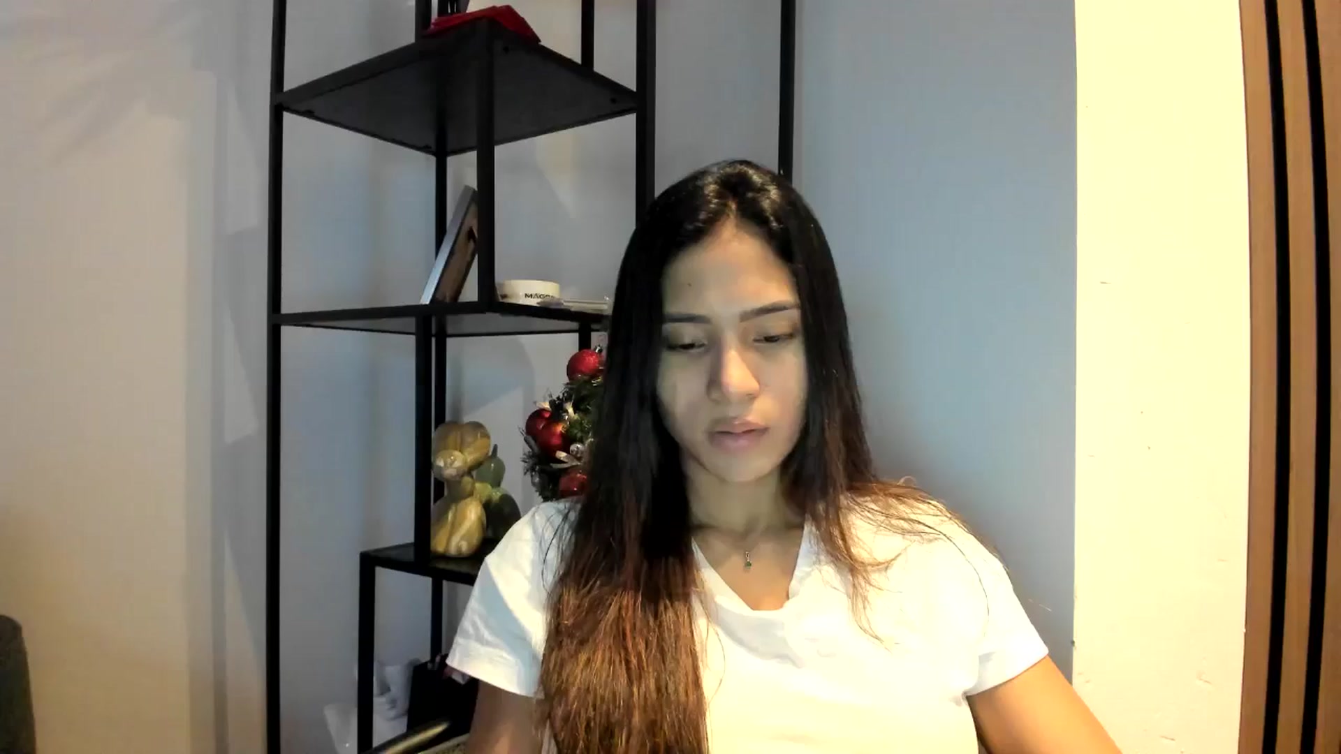 Gallery image thumbnail from Missabyy's myfreecams stream on, 01/07/2026, 18:35 image 18 of 20