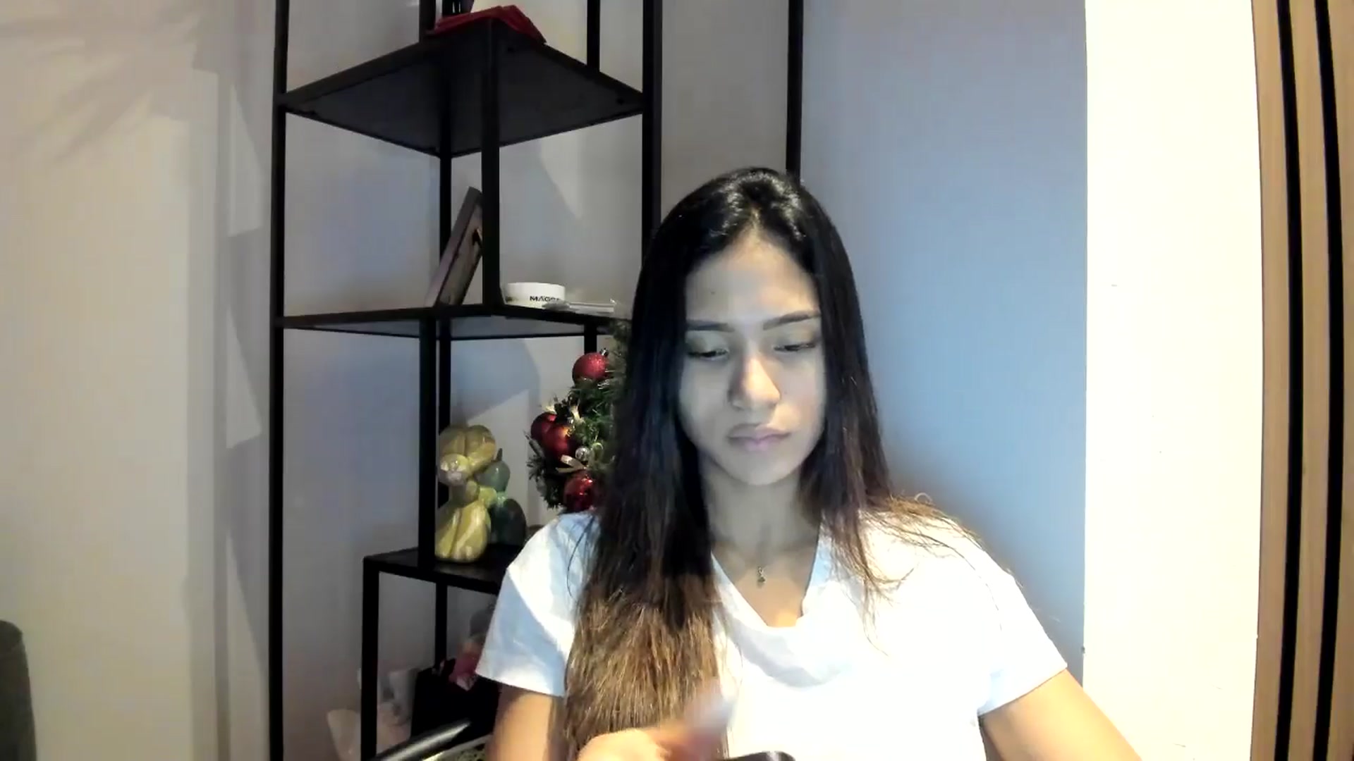 Gallery image thumbnail from Missabyy's myfreecams stream on, 01/07/2026, 18:35 image 19 of 20