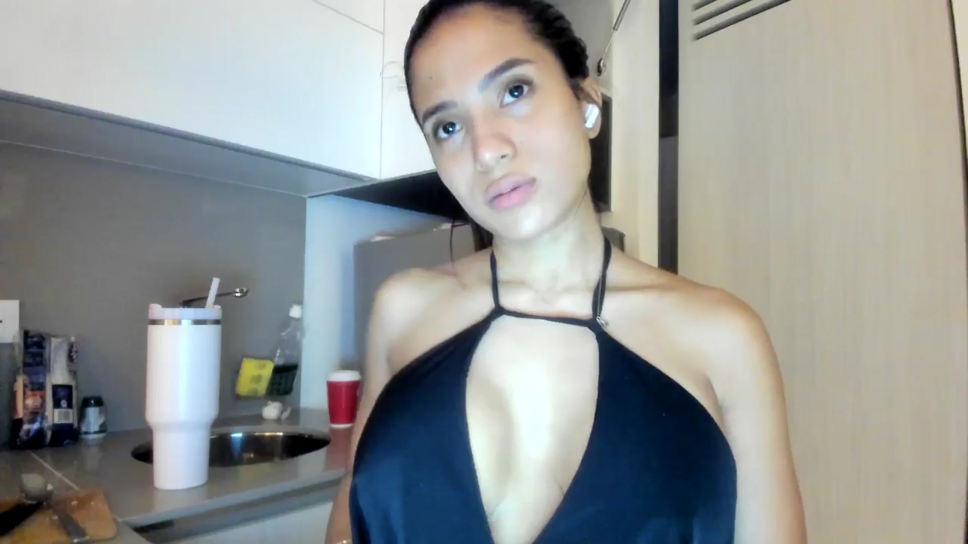 Gallery image thumbnail from Missabyy's myfreecams stream on, 02/24/2026, 01:56 image 16 of 20
