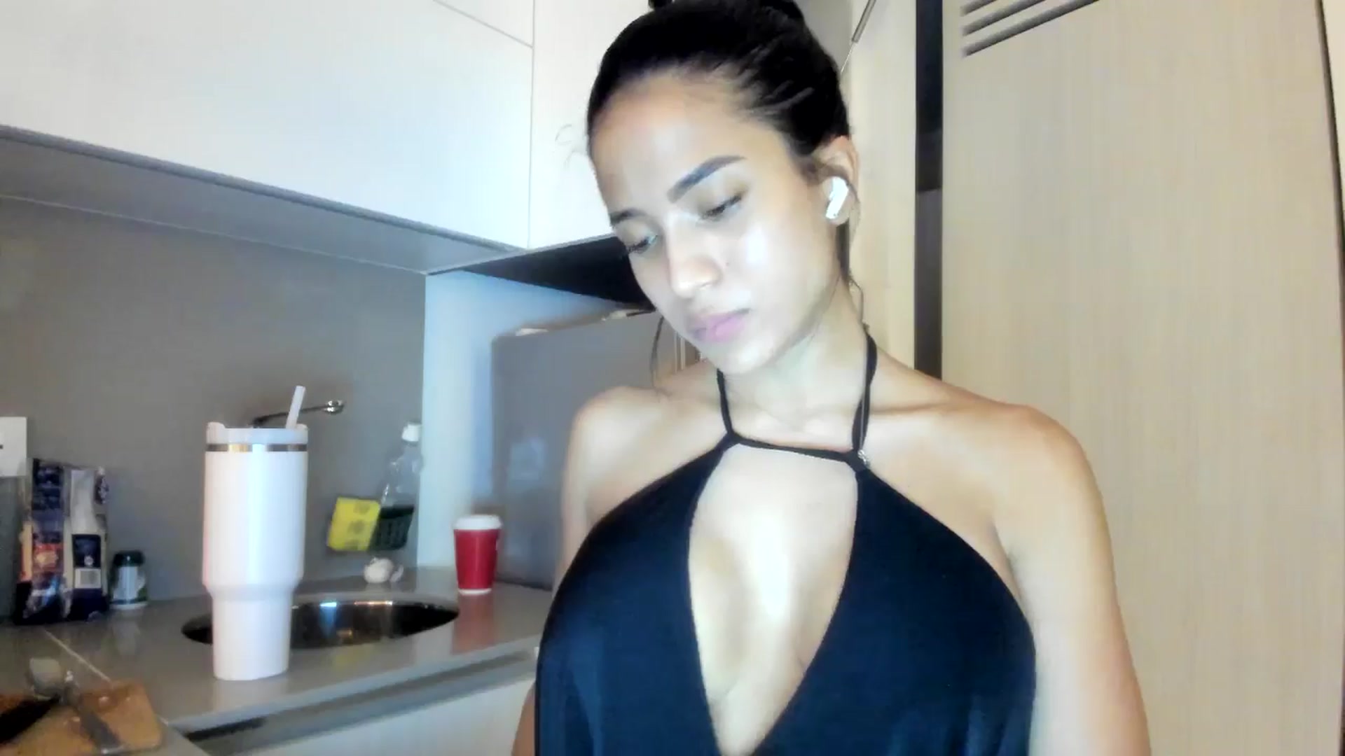 Gallery image thumbnail from Missabyy's myfreecams stream on, 02/24/2026, 01:56 image 15 of 20