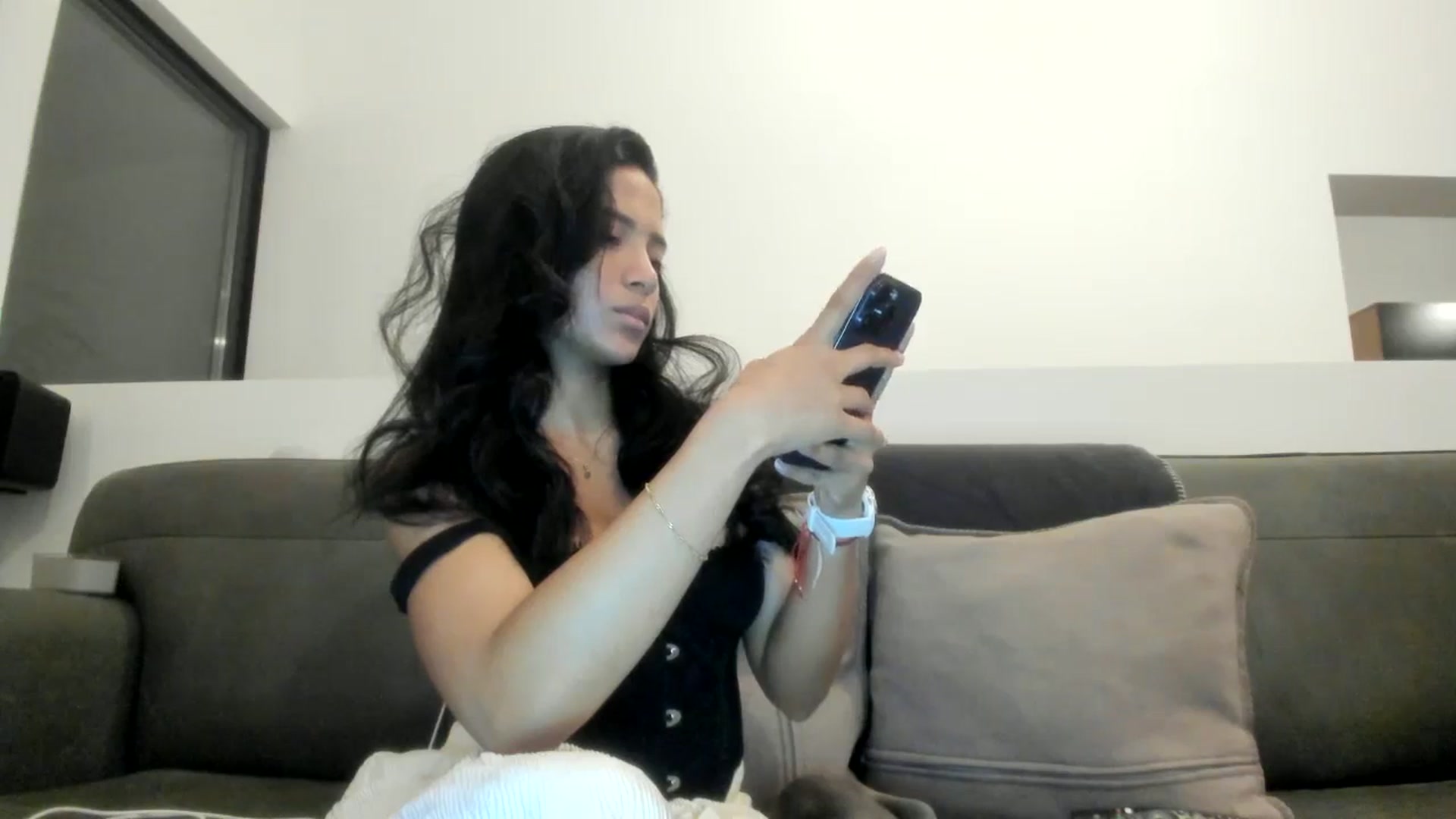 Gallery image thumbnail from Missabyy's myfreecams stream on, 03/21/2026, 18:43 image 6 of 20