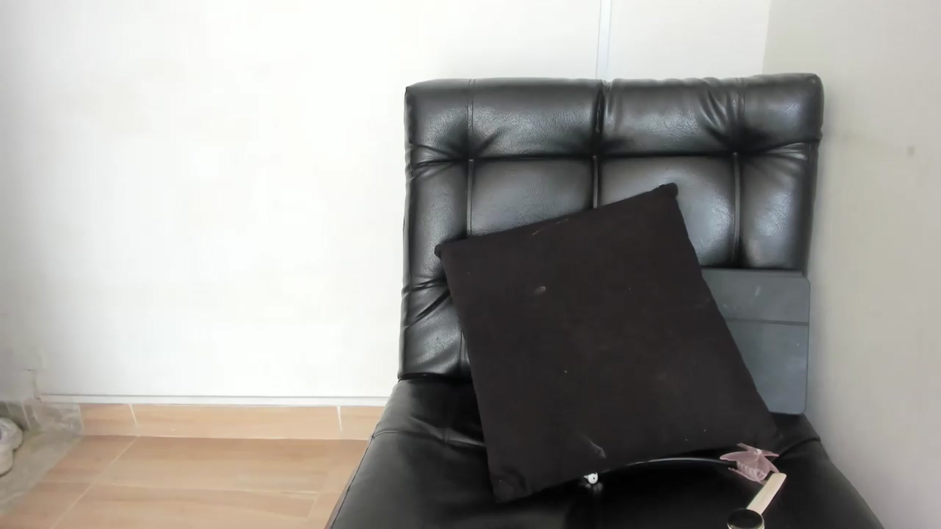 Gallery image thumbnail from Missabyy's myfreecams stream on, 05/15/2026, 18:57 image 14 of 20