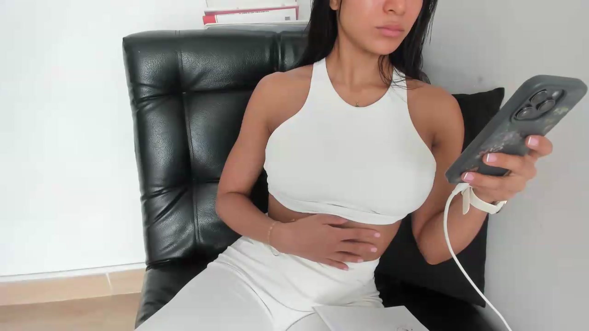 Gallery image thumbnail from Missabyy's myfreecams stream on, 05/25/2026, 17:15 image 4 of 20