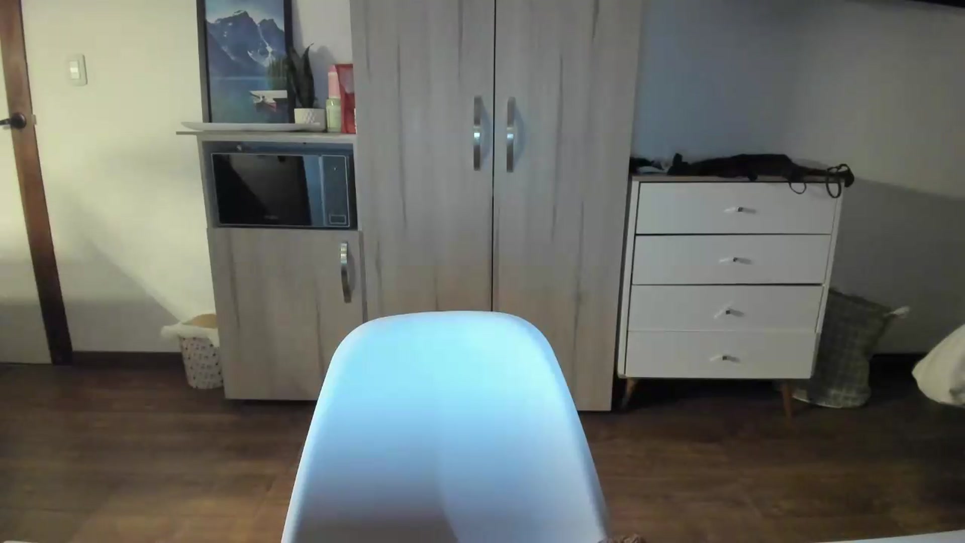 Gallery image thumbnail from Missabyy's myfreecams stream on, 06/13/2026, 01:31 image 17 of 20
