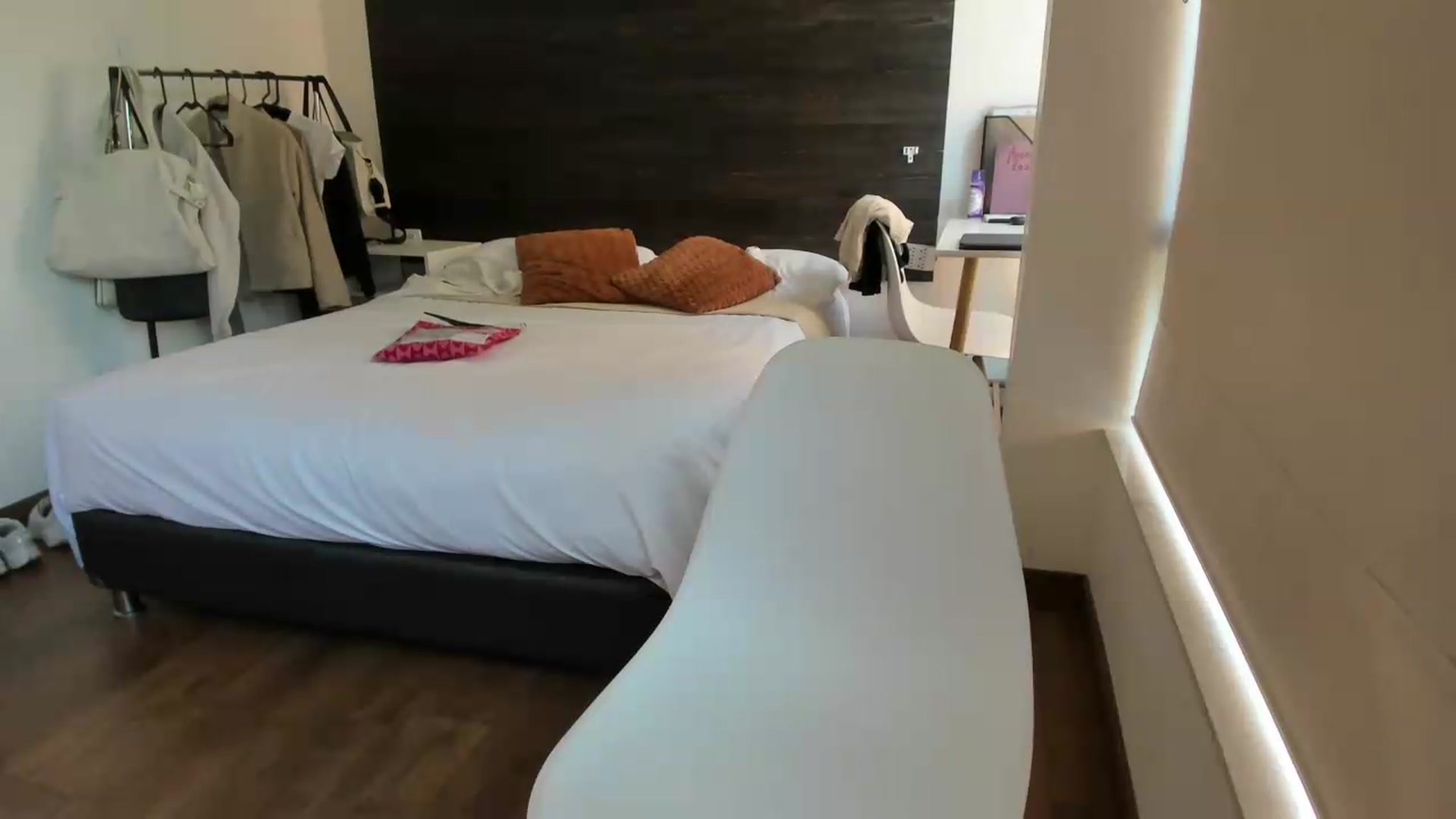 Gallery image thumbnail from Missabyy's myfreecams stream on, 06/22/2026, 18:16 image 20 of 20