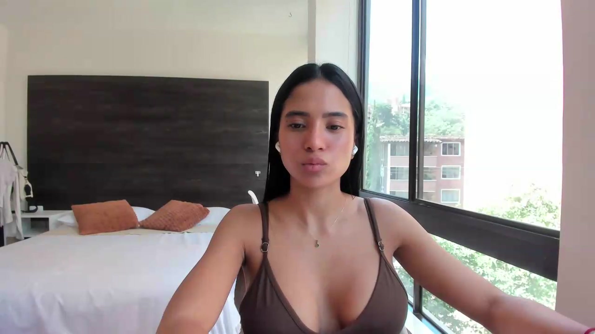Gallery image thumbnail from Missabyy's myfreecams stream on, 06/23/2026, 17:08 image 11 of 20