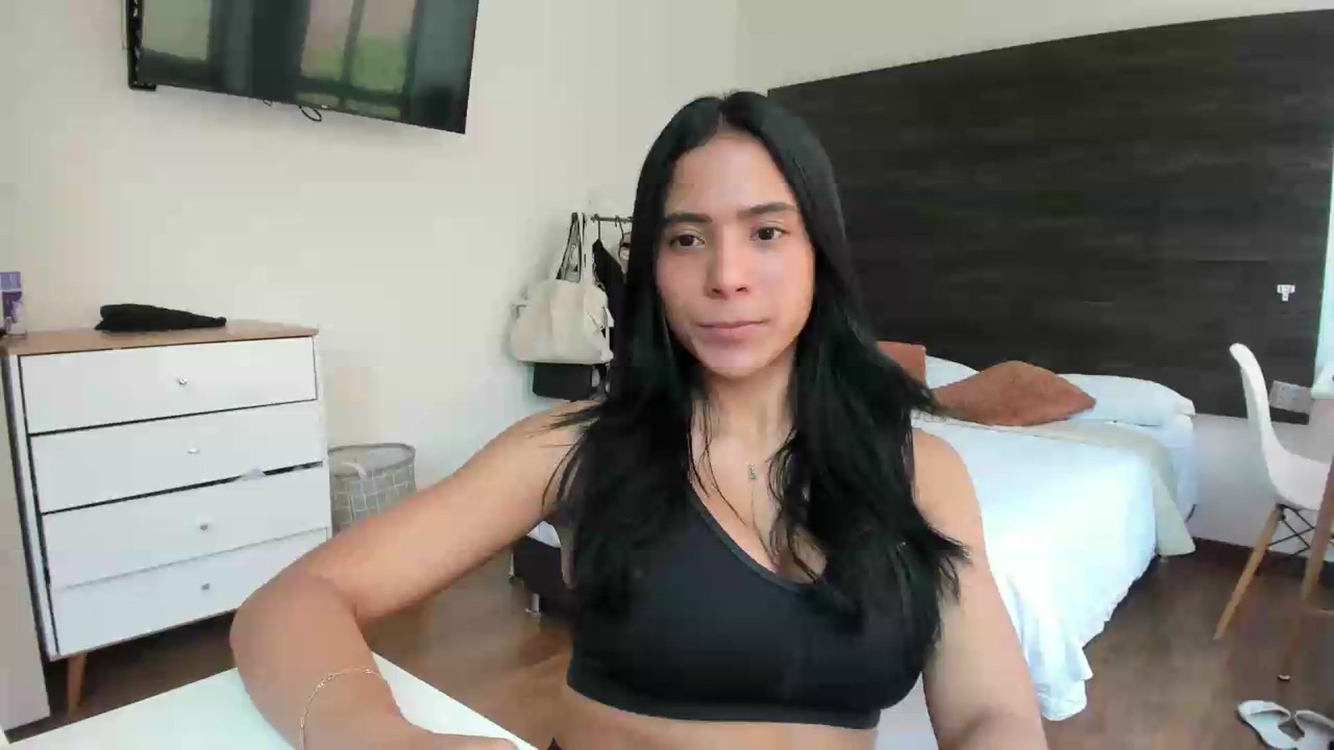 Gallery image thumbnail from Missabyy's myfreecams stream on, 06/25/2026, 19:38 image 1 of 20