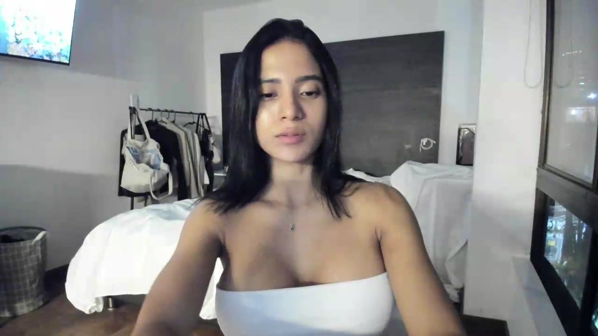 Gallery image thumbnail from Missabyy's myfreecams stream on, 06/26/2026, 24:00 image 15 of 20
