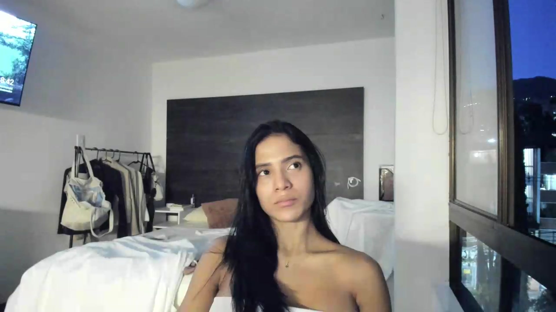 Gallery image thumbnail from Missabyy's myfreecams stream on, 06/26/2026, 24:00 image 8 of 20