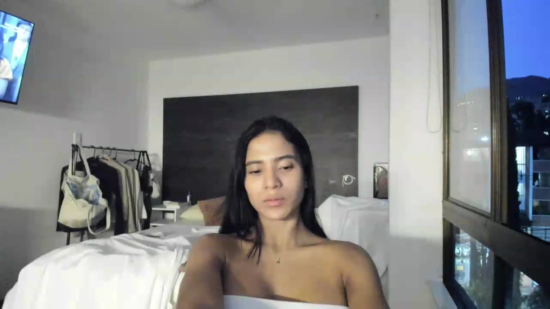Gallery image thumbnail from Missabyy's myfreecams stream on, 06/26/2026, 24:00 image 6 of 20