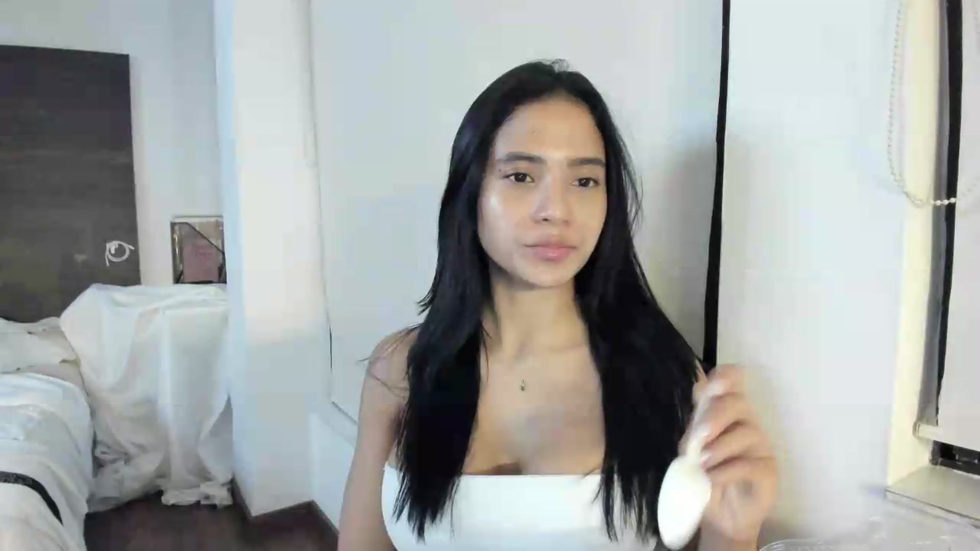 Gallery image thumbnail from Missabyy's myfreecams stream on, 06/26/2026, 01:52 image 8 of 20