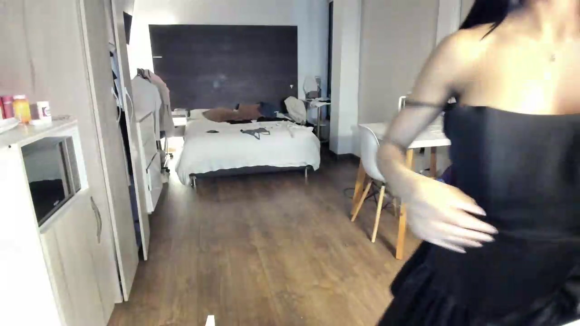 Gallery image thumbnail from Missabyy's myfreecams stream on, 06/29/2026, 03:14 image 13 of 20