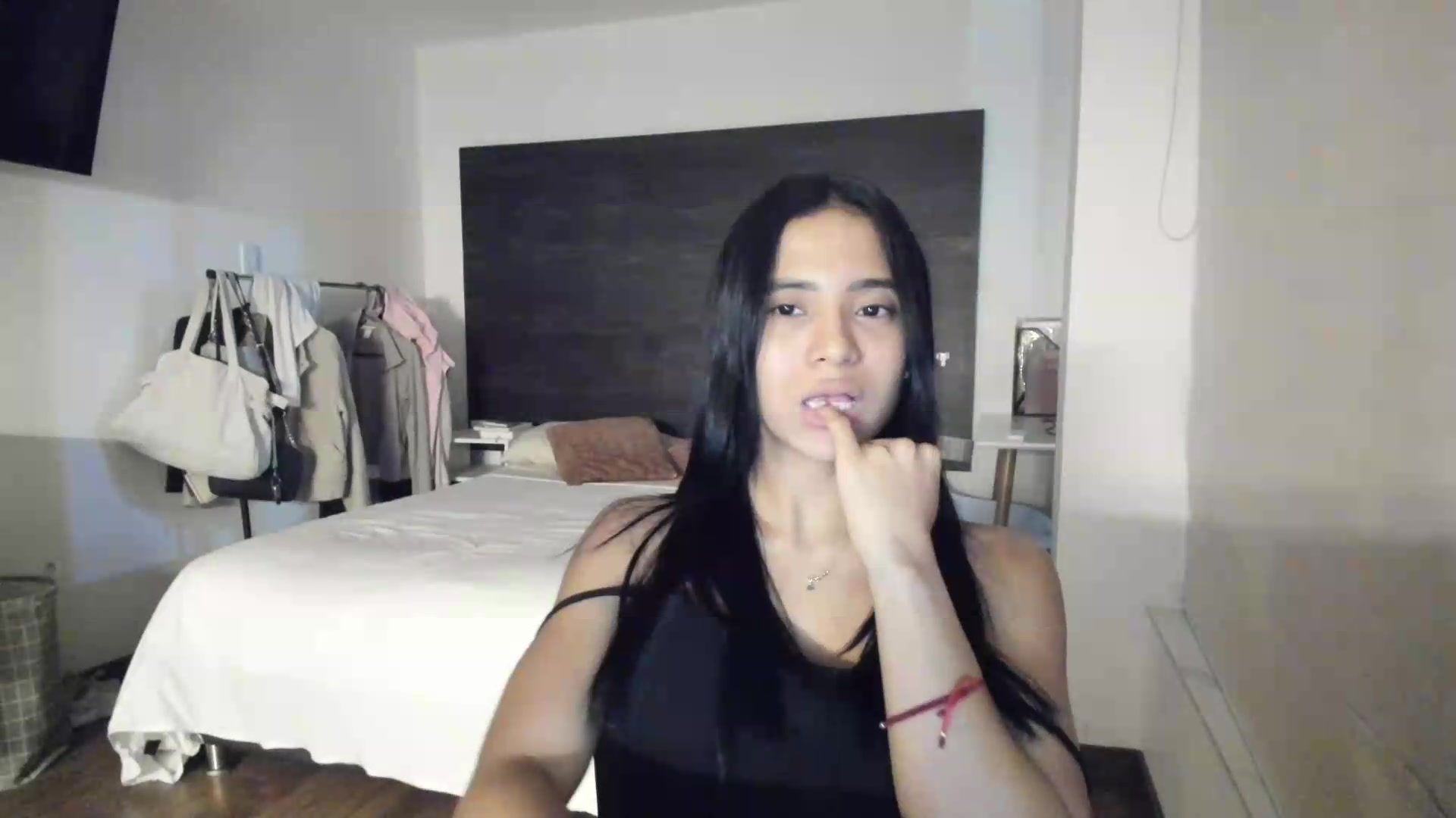 Gallery image thumbnail from Missabyy's myfreecams stream on, 07/01/2026, 24:52 image 9 of 20