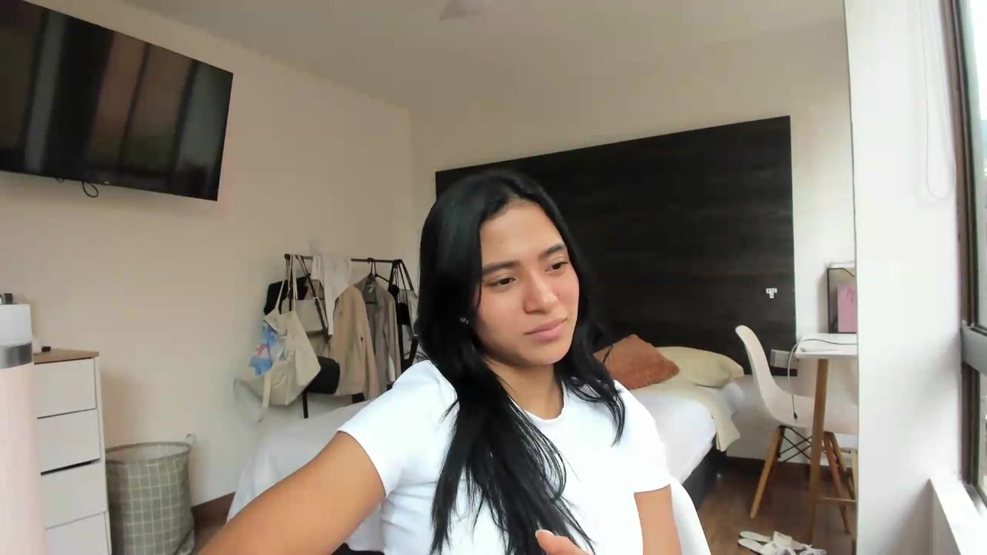 Gallery image thumbnail from Missabyy's myfreecams stream on, 07/01/2026, 18:06 image 12 of 20