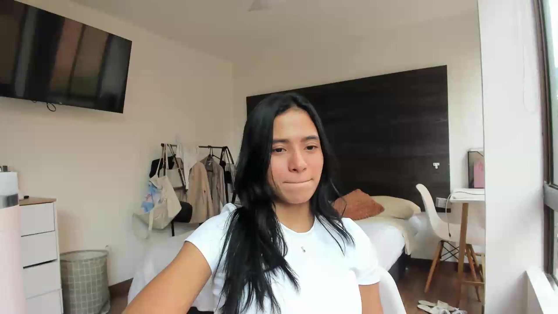 Gallery image thumbnail from Missabyy's myfreecams stream on, 07/01/2026, 18:06 image 9 of 20