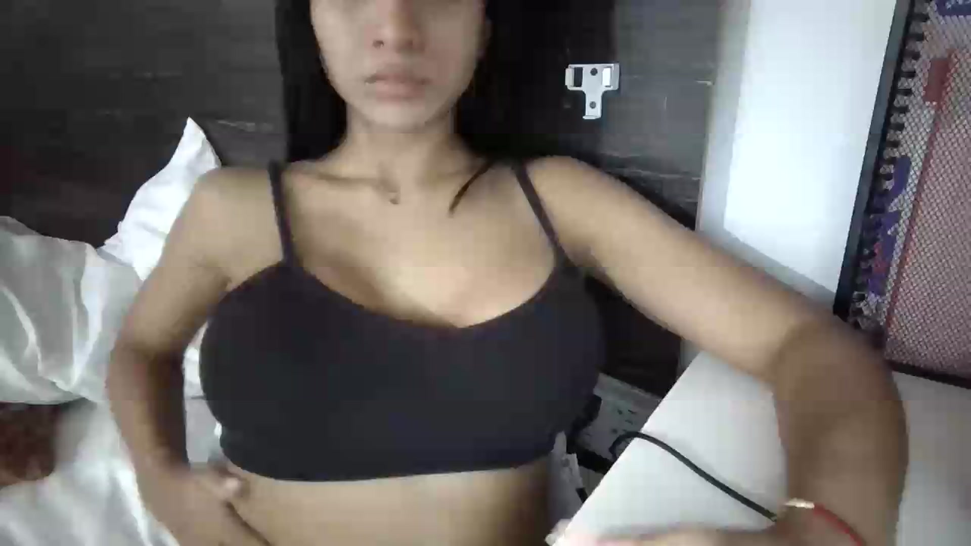 Gallery image thumbnail from Missabyy's myfreecams stream on, 07/08/2026, 02:27 image 15 of 20