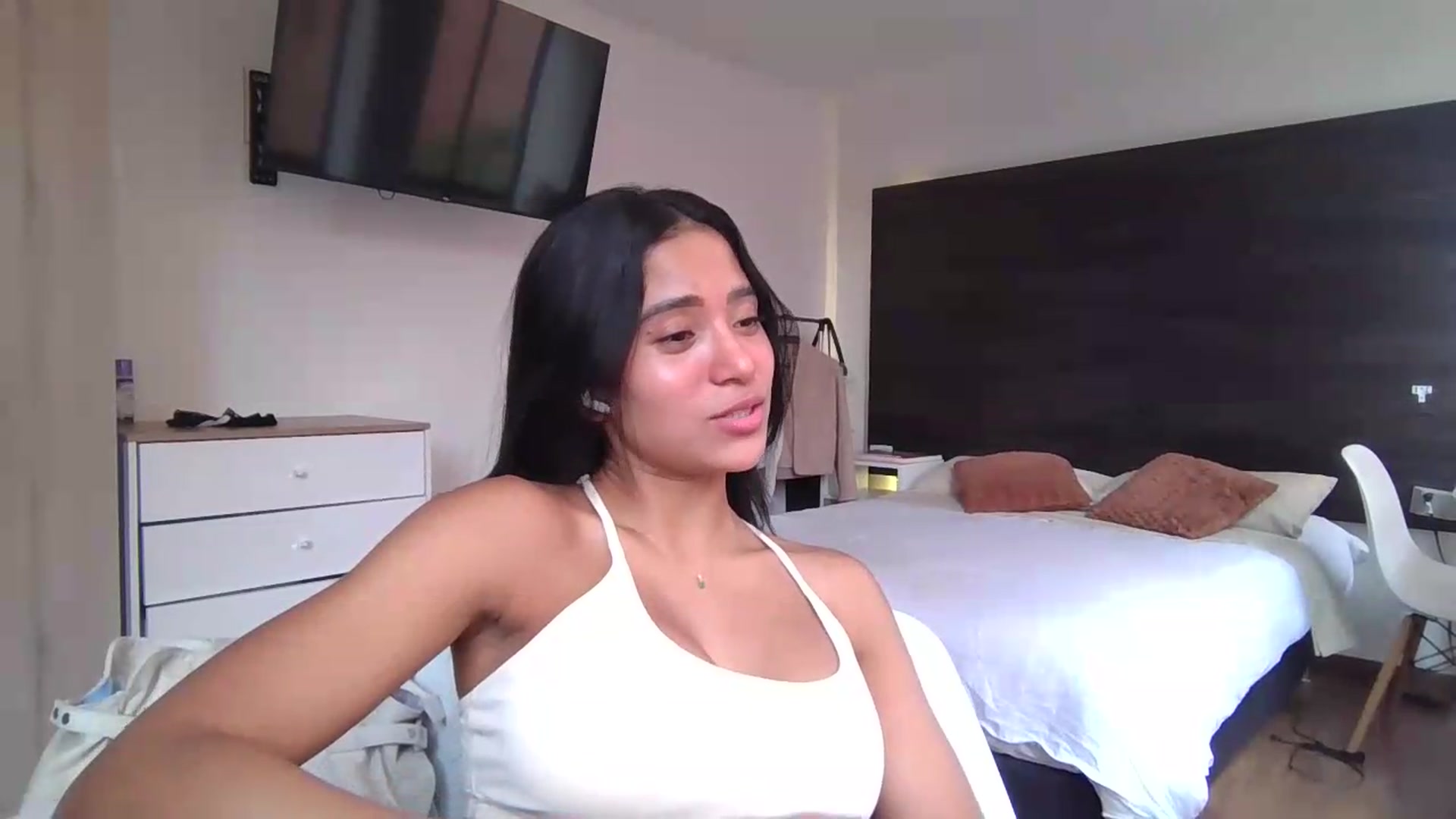 Gallery image thumbnail from Missabyy's myfreecams stream on, 07/16/2026, 18:09 image 15 of 20