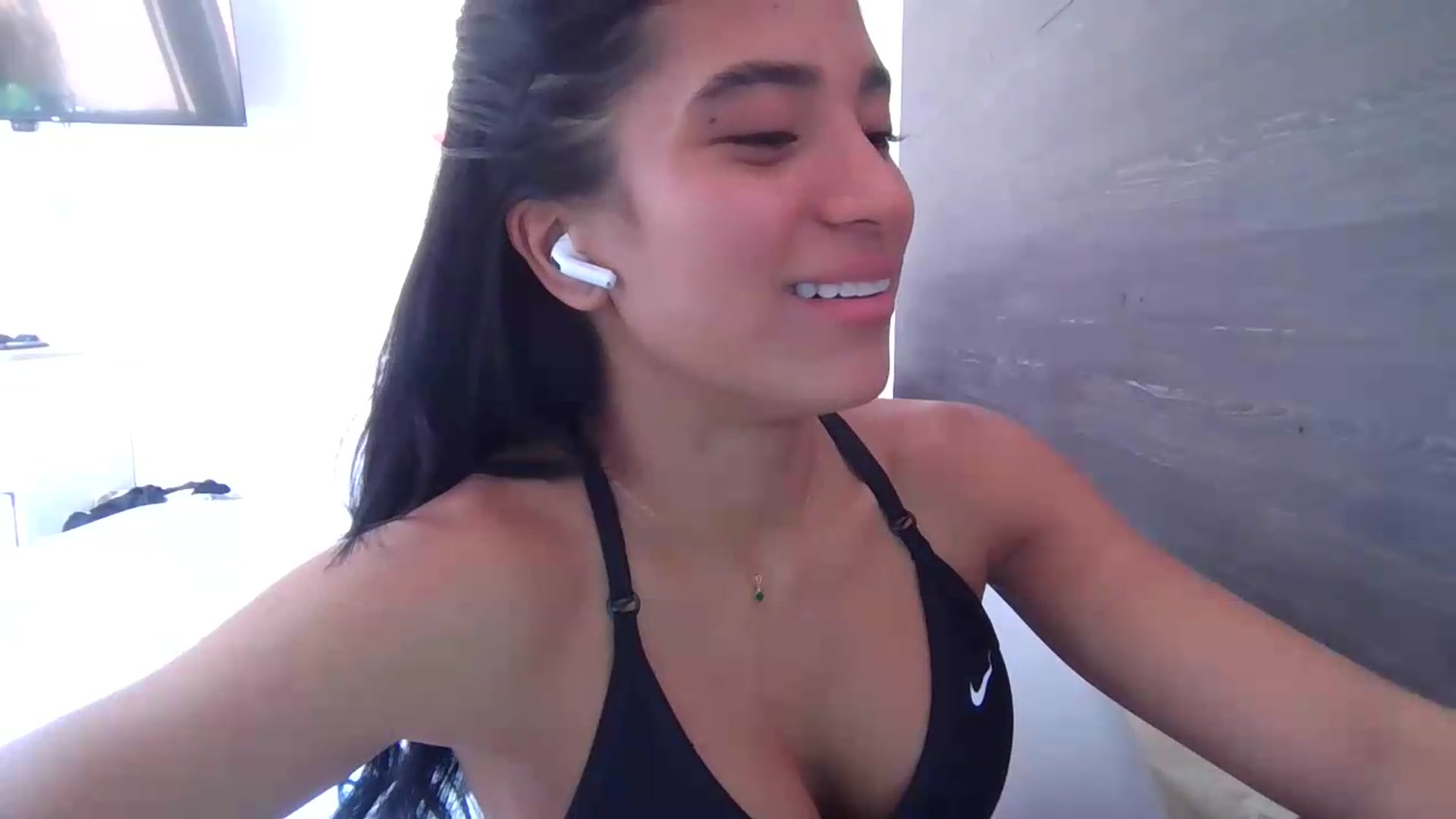 Gallery image thumbnail from Missabyy's myfreecams stream on, 07/17/2026, 19:40 image 6 of 20