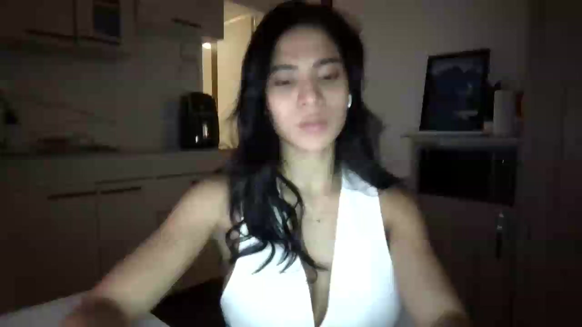 Gallery image thumbnail from Missabyy's myfreecams stream on, 07/18/2026, 05:30 image 9 of 20