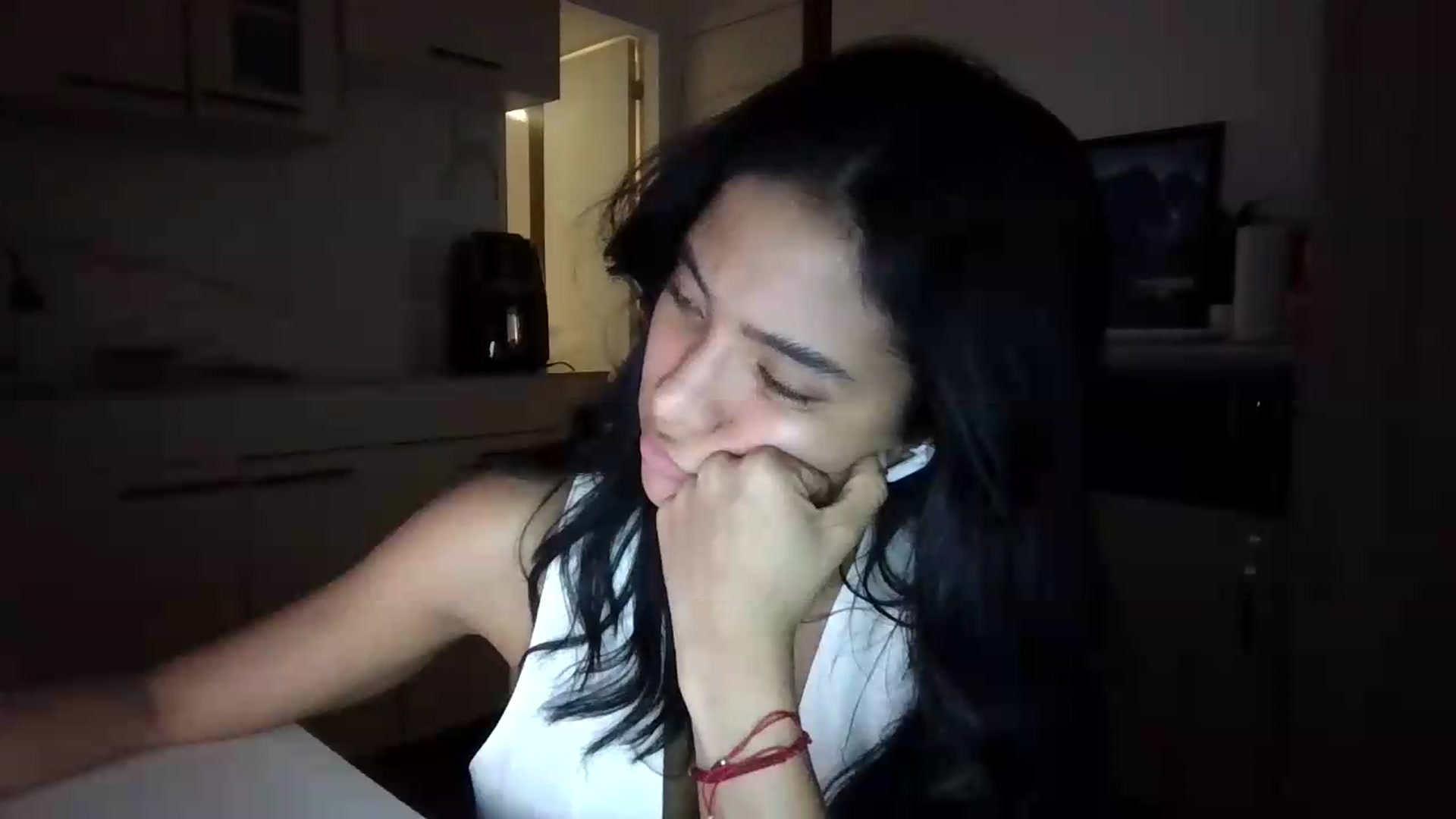 Gallery image thumbnail from Missabyy's myfreecams stream on, 07/18/2026, 05:30 image 10 of 20