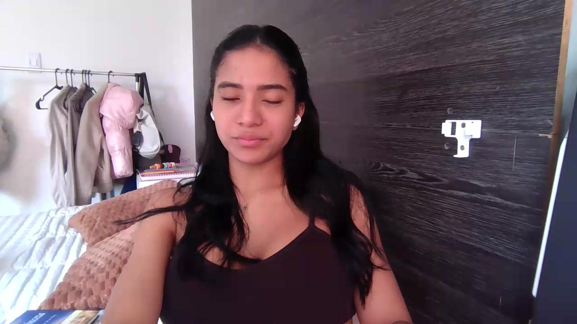 Gallery image thumbnail from Missabyy's myfreecams stream on, 07/18/2026, 14:05 image 7 of 20