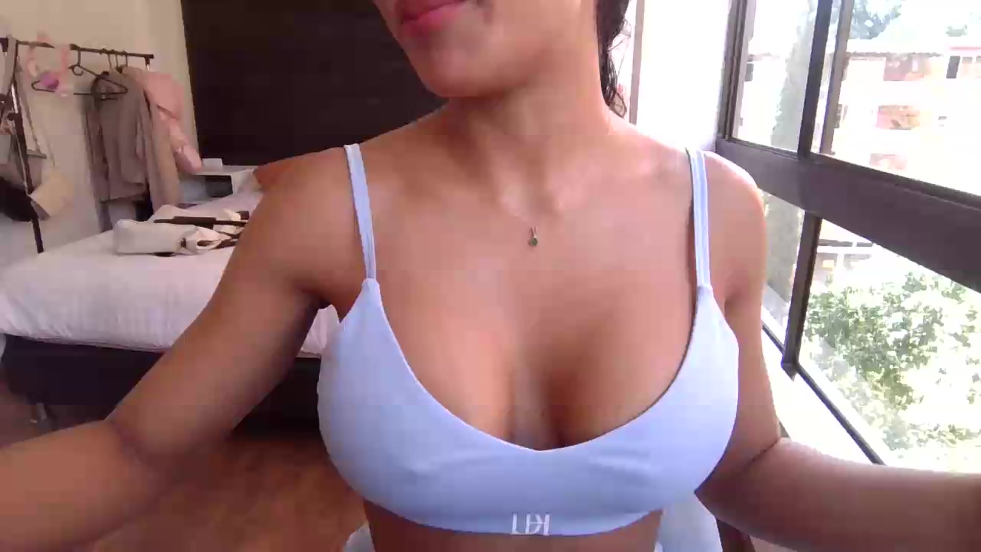 Gallery image thumbnail from Missabyy's myfreecams stream on, 07/21/2026, 17:00 image 1 of 20
