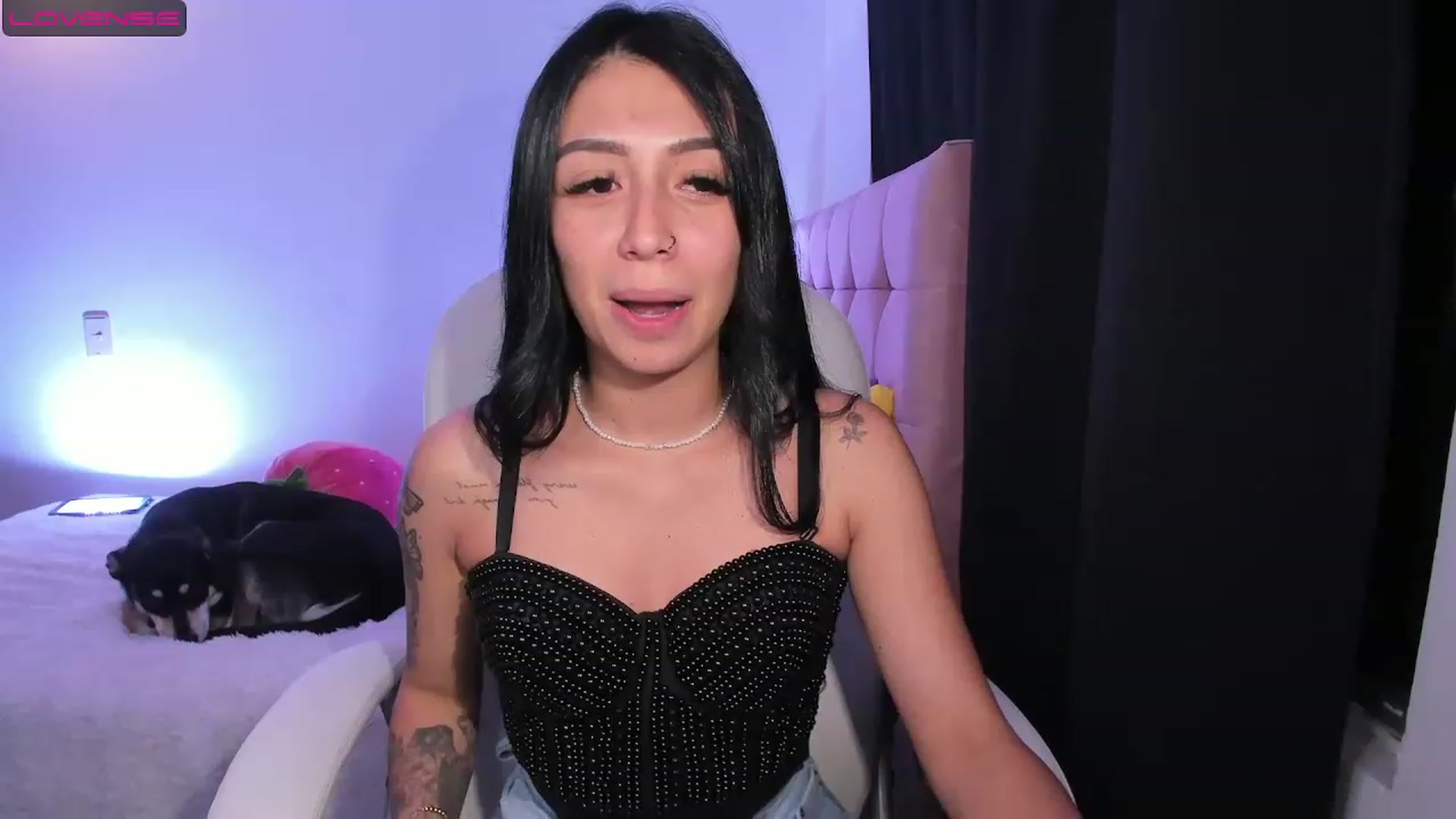 Gallery image thumbnail from Missalessx's myfreecams stream on, 06/02/2023, 08:15 image 10 of 20