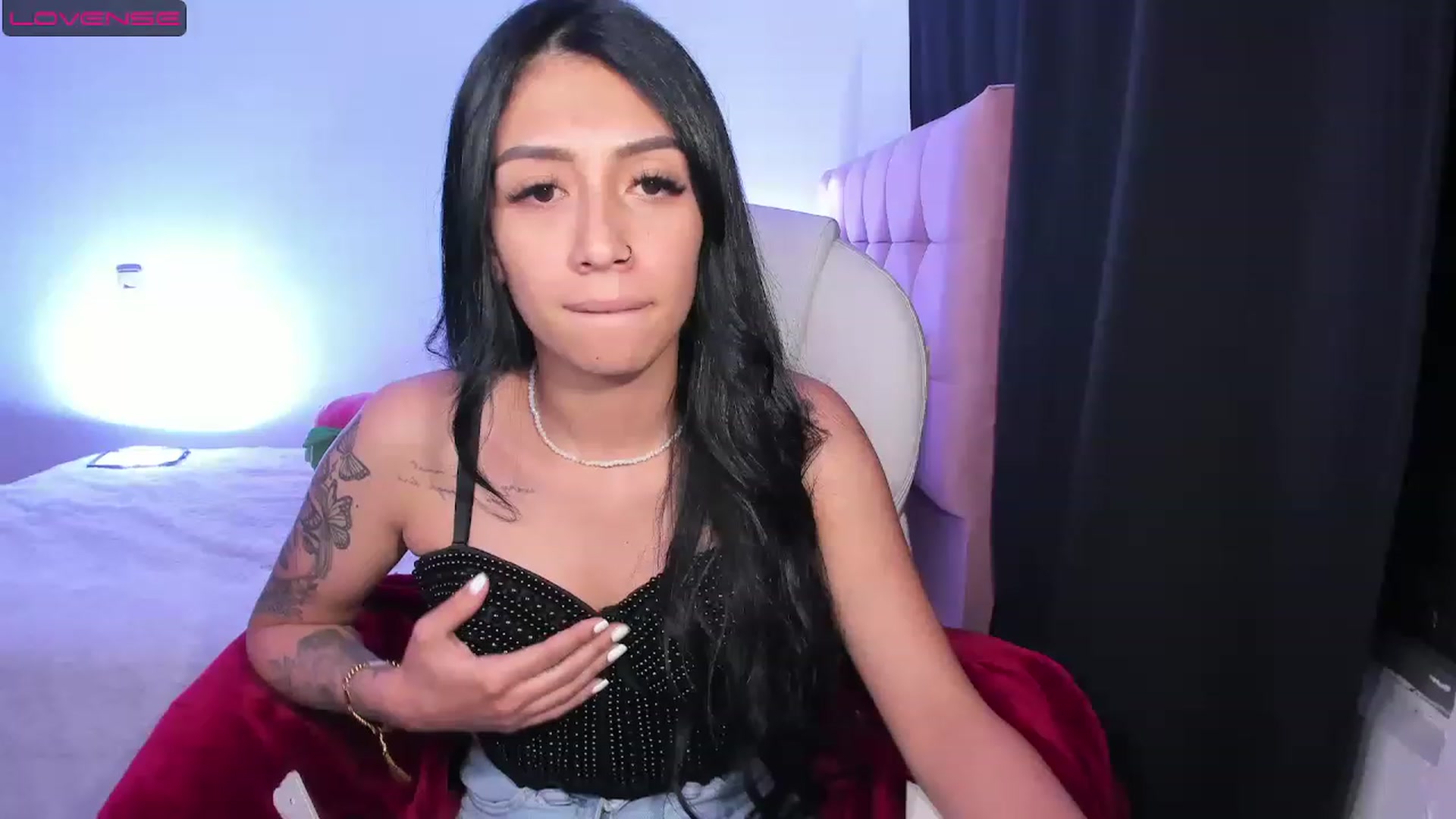 Gallery image thumbnail from Missalessx's myfreecams stream on, 06/02/2023, 11:17 image 10 of 20