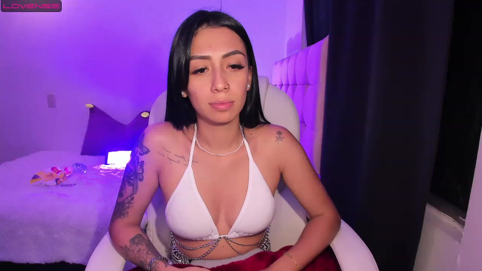 Gallery image thumbnail from Missalessx's myfreecams stream on, 06/06/2023, 07:42 image 8 of 20
