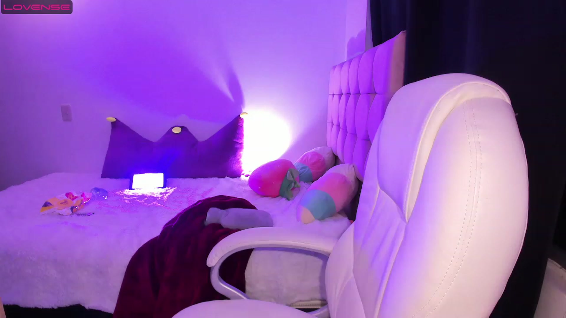 Gallery image thumbnail from Missalessx's myfreecams stream on, 06/06/2023, 09:14 image 20 of 20