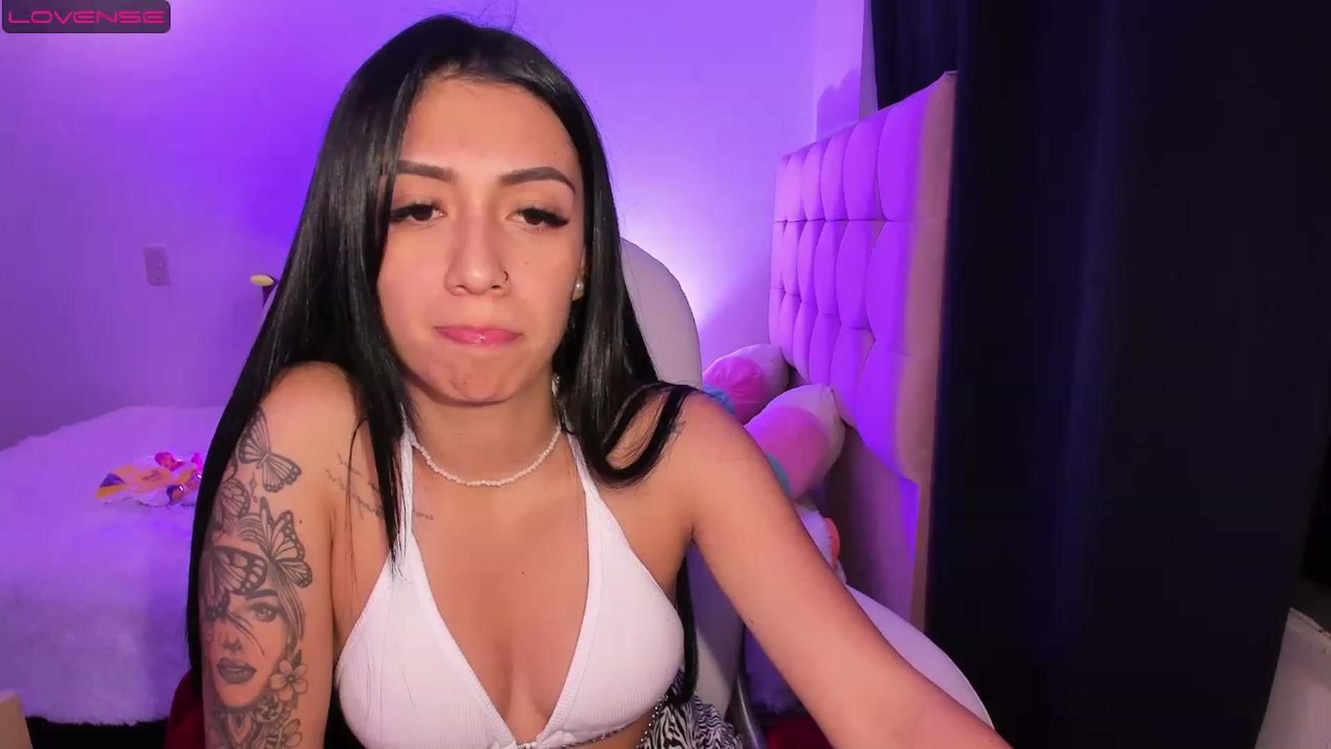 Gallery image thumbnail from Missalessx's myfreecams stream on, 06/06/2023, 09:14 image 8 of 20