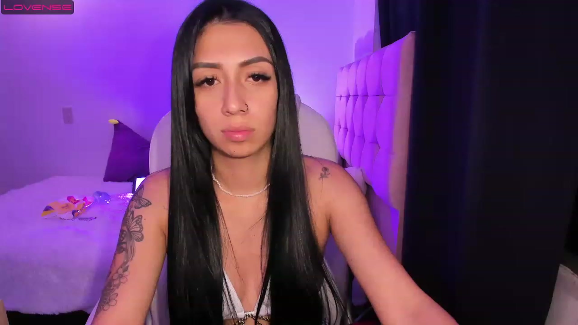 Gallery image thumbnail from Missalessx's myfreecams stream on, 06/06/2023, 09:14 image 16 of 20