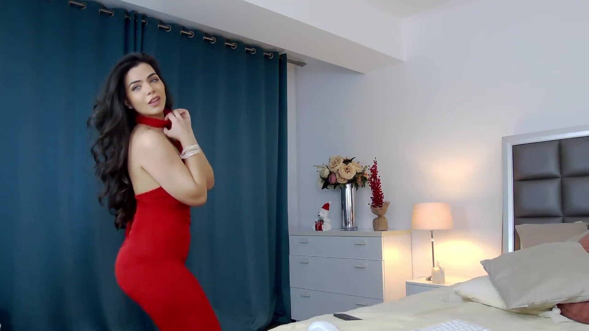 Gallery image thumbnail from Missangelin's myfreecams stream on, 12/31/2025, 18:19 image 19 of 20