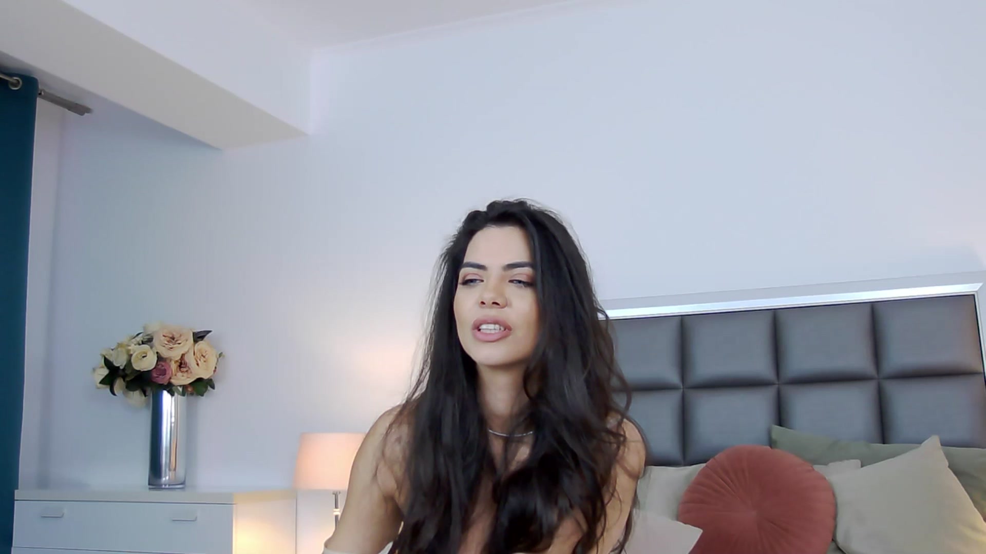 Gallery image thumbnail from Missangelin's myfreecams stream on, 04/04/2026, 19:01 image 20 of 20