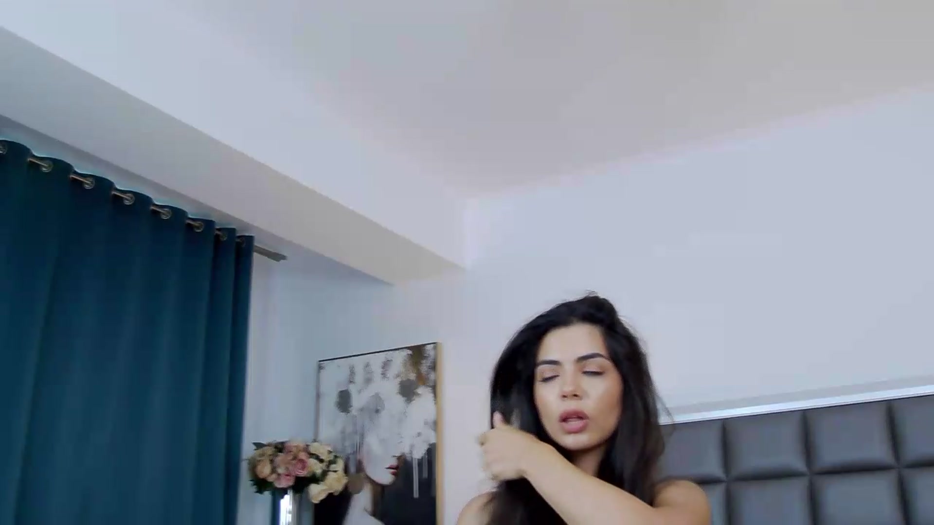 Gallery image thumbnail from Missangelin's myfreecams stream on, 08/01/2026, 18:09 image 5 of 20