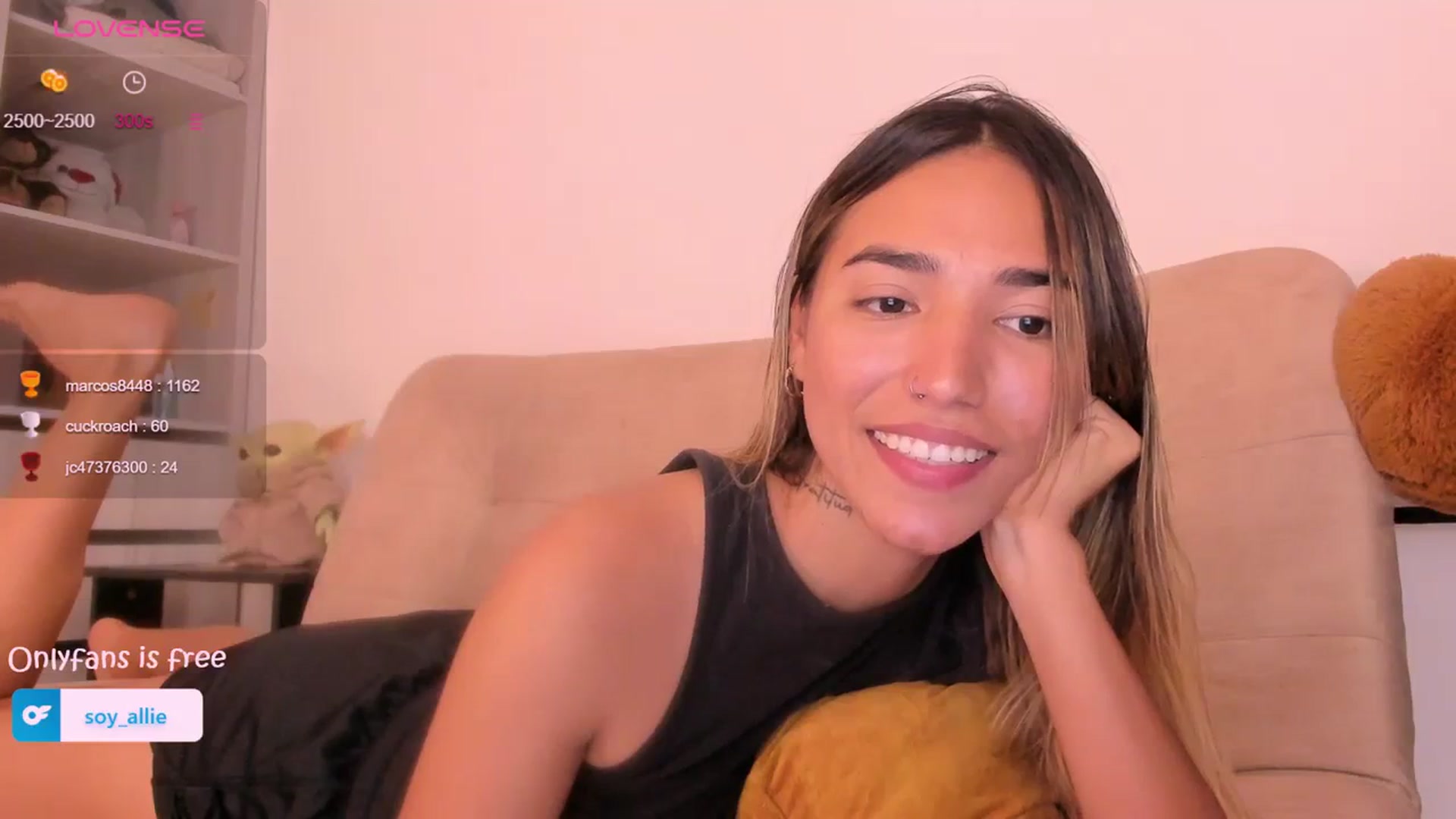 Gallery image thumbnail from Missbaby8's myfreecams stream on, 02/21/2024, 14:12 image 18 of 20