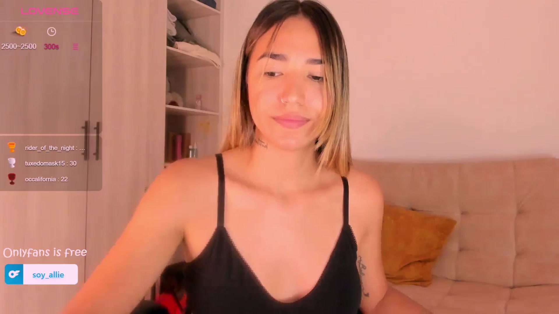 Gallery image thumbnail from Missbaby8's myfreecams stream on, 02/22/2024, 11:24 image 15 of 20